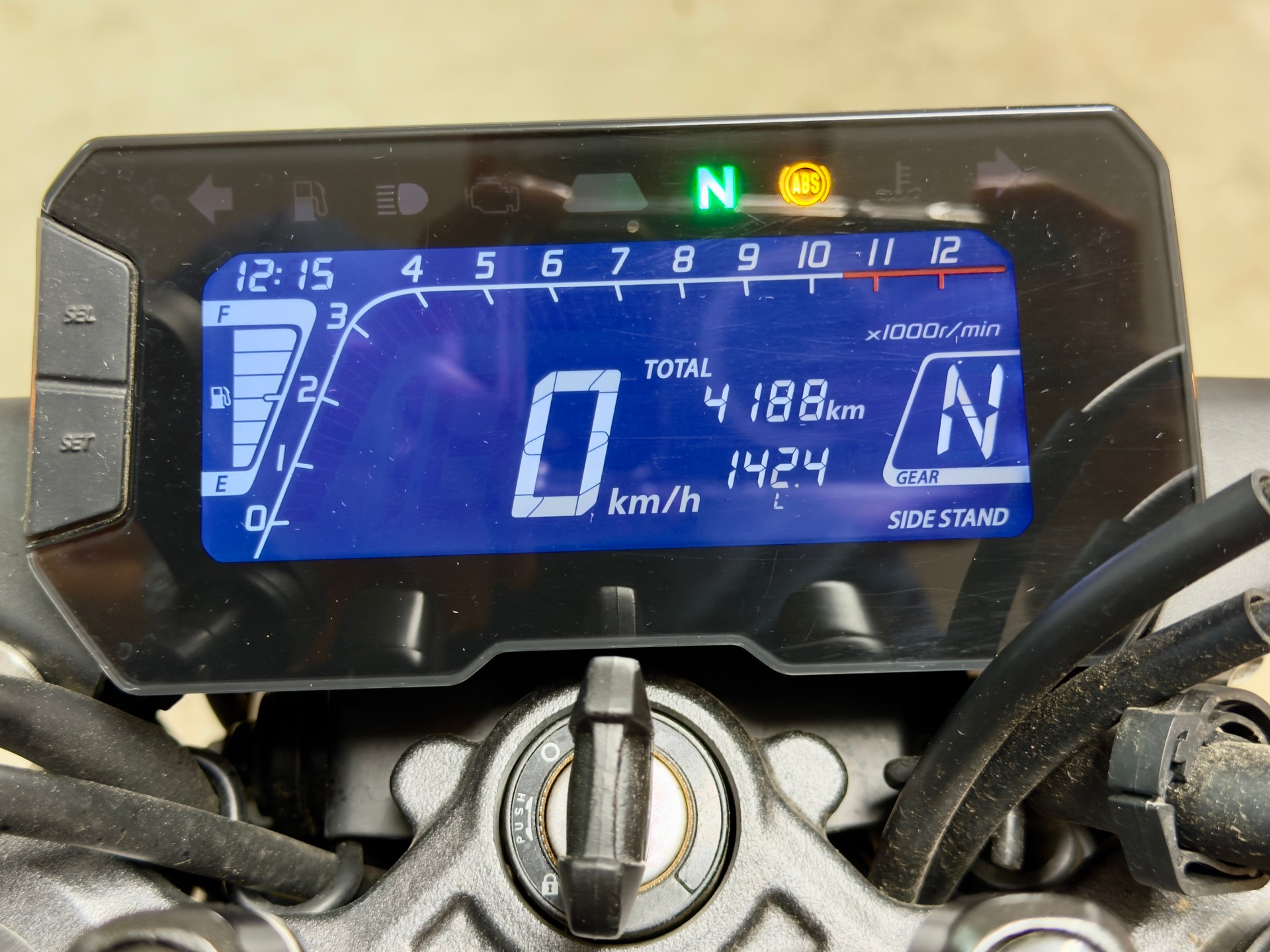 HONDA CB 300 R-image-3