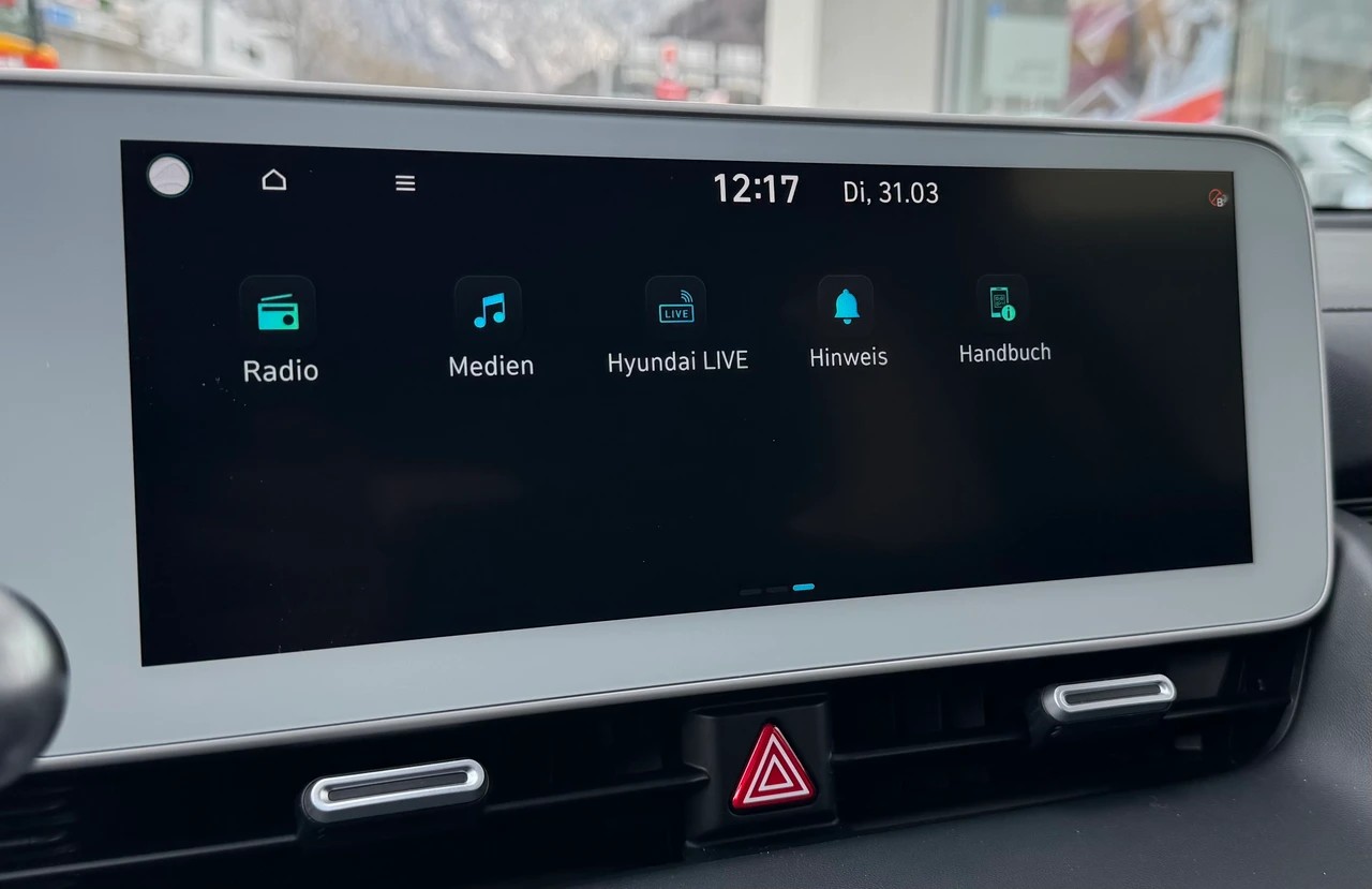 HYUNDAI Ioniq 5 72kWh Origo 4WD-image-16