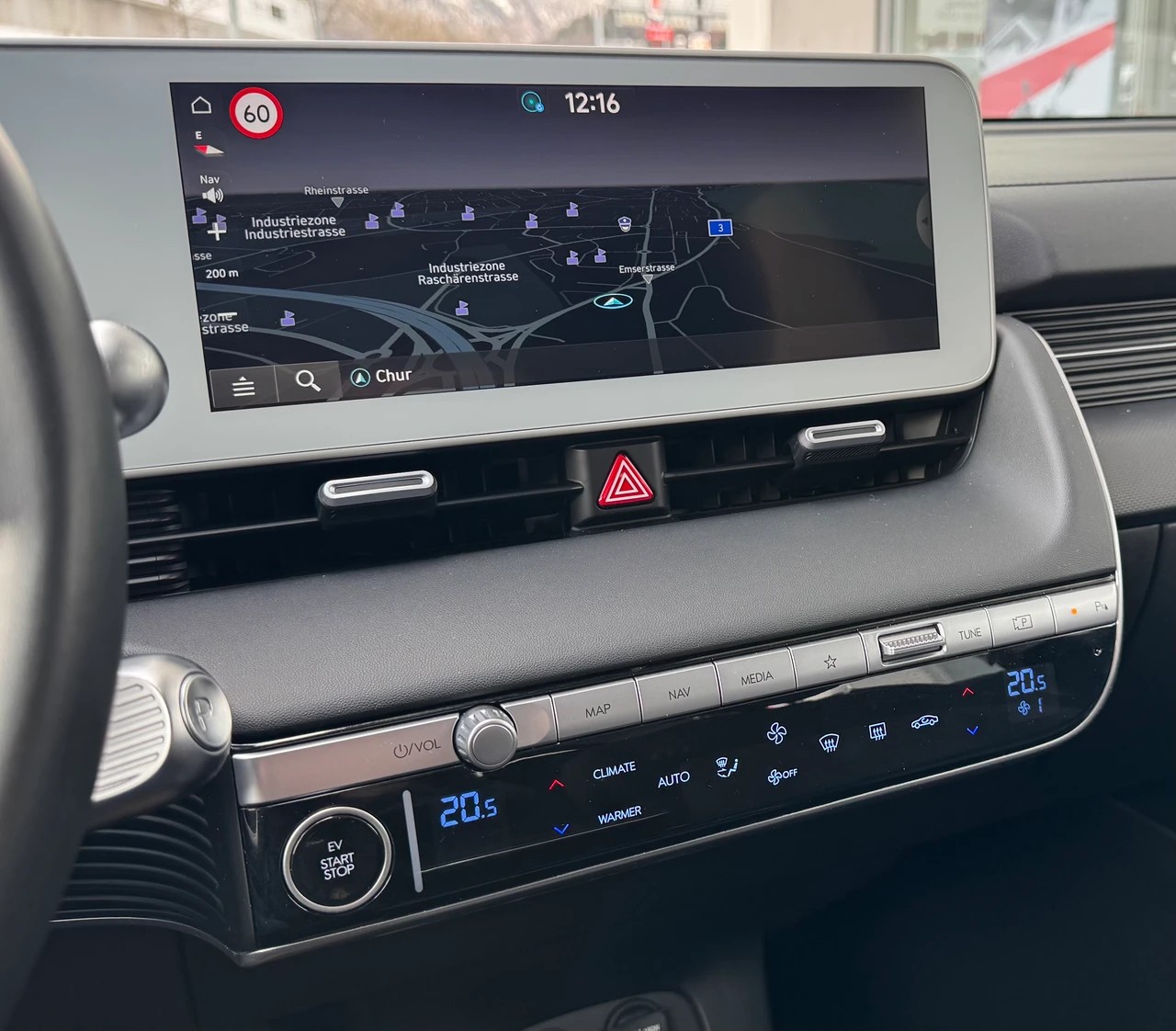 HYUNDAI Ioniq 5 72kWh Origo 4WD-image-13