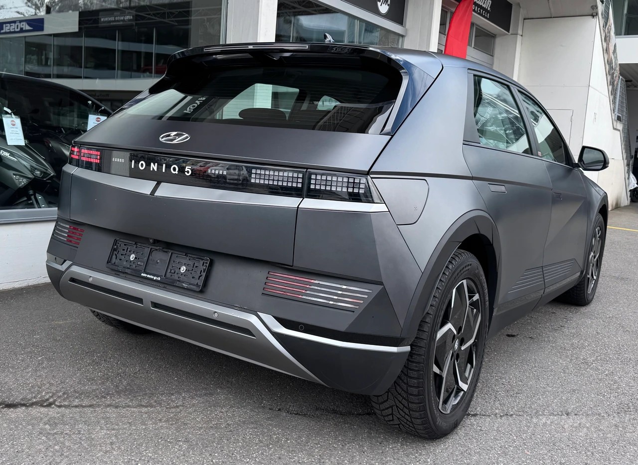 HYUNDAI Ioniq 5 72kWh Origo 4WD-image-4