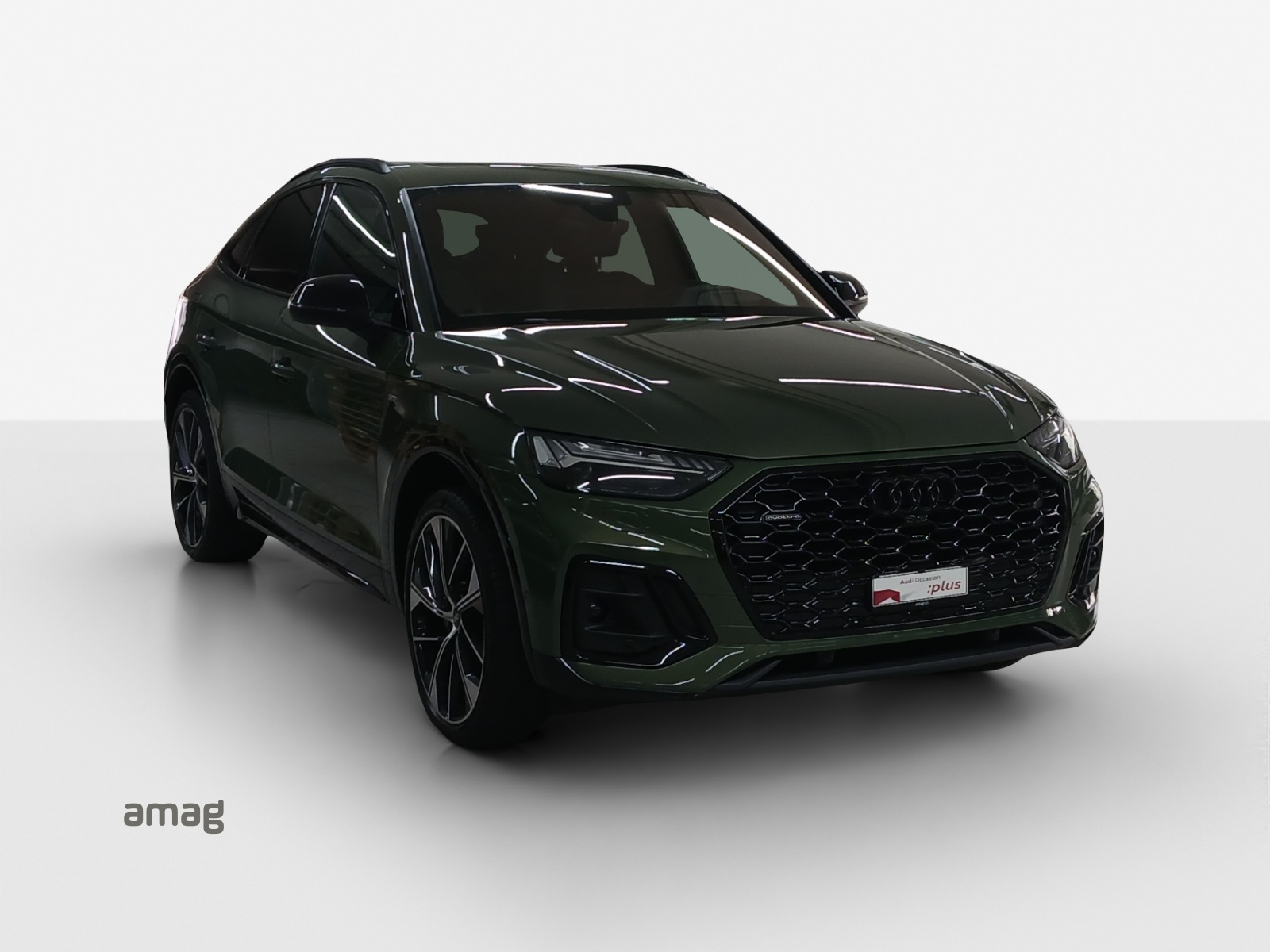 AUDI Q5 Sportback 40 TDI Blackedition quattro S-tronic-image-5