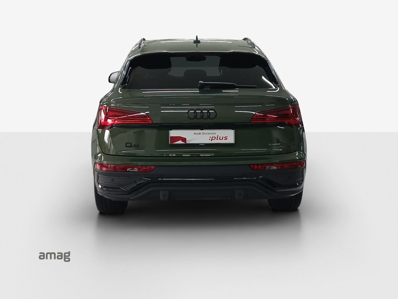 AUDI Q5 Sportback 40 TDI Blackedition quattro S-tronic-showroom-element-3