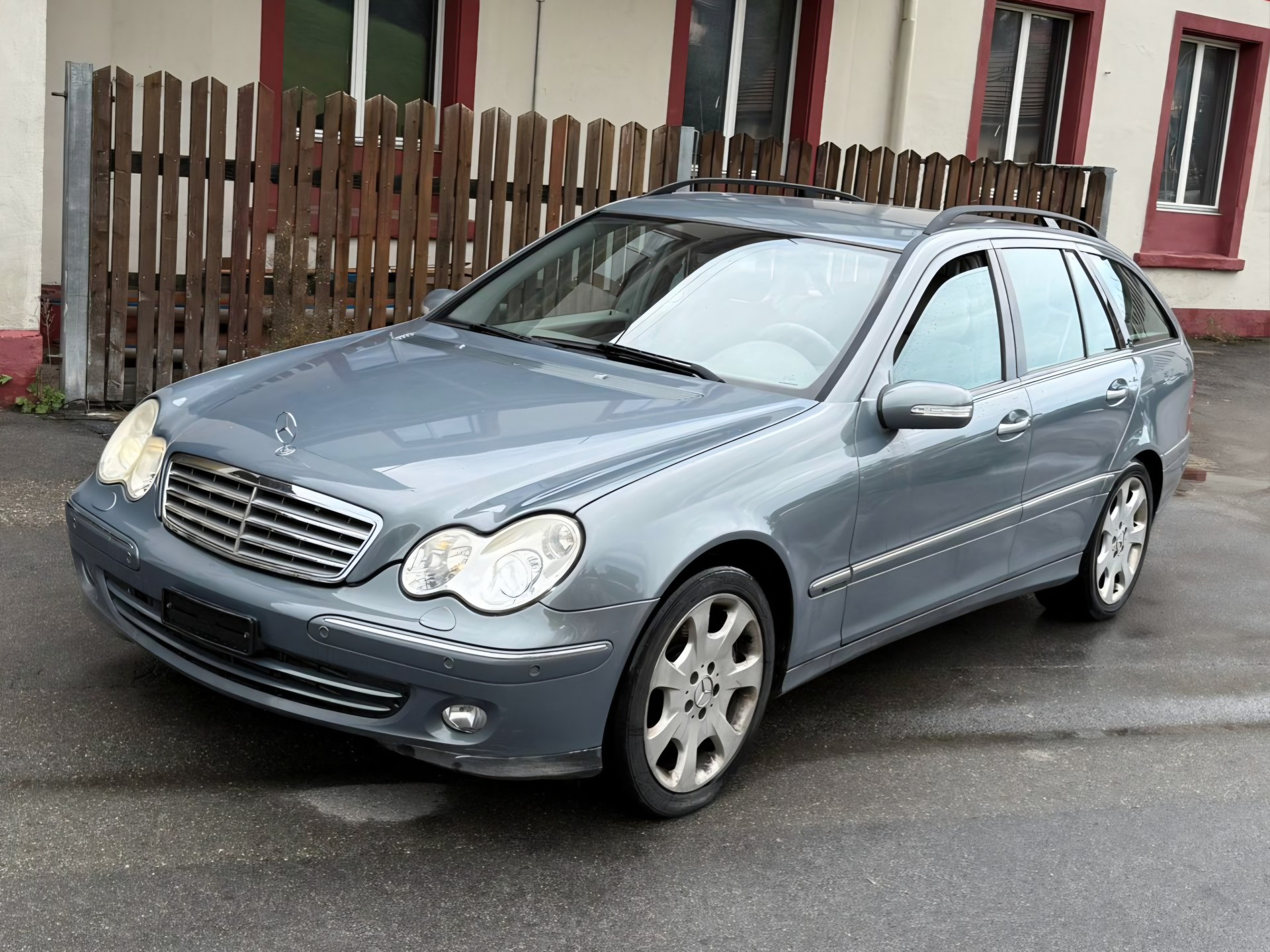 MERCEDES-BENZ C 320 CDI Elégance-image-5