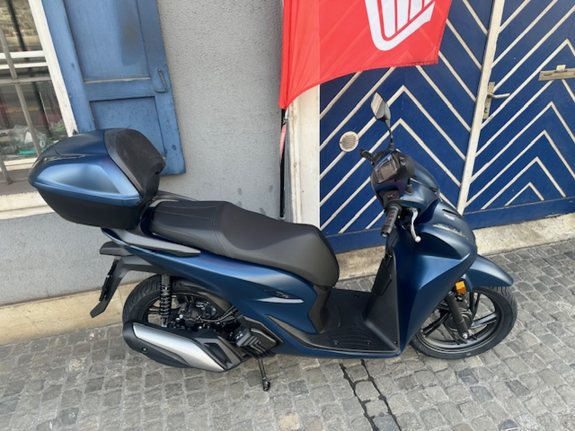 HONDA SH 125 Smart Top Box Modell 2026 Summer Sale-image-2