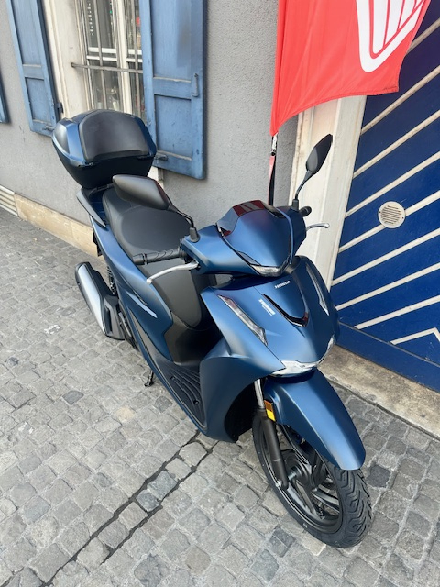 HONDA SH 125 Smart Top Box Modell 2026 Summer Sale-image-1