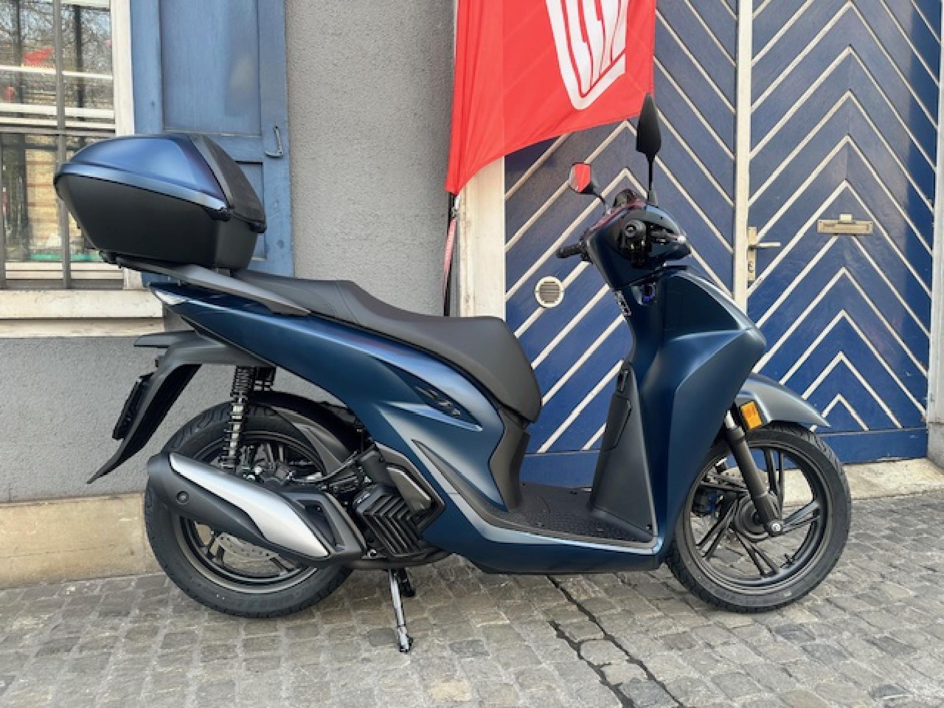 HONDA SH 125 Smart Top Box Modell 2026 Summer Sale-image-0