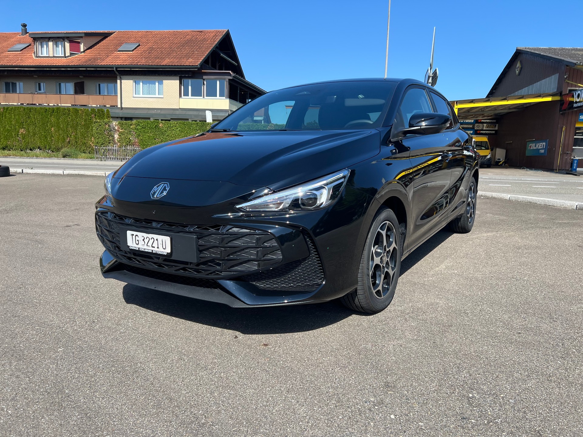 MG 3 1.5 Hybrid Luxury Aut.-showroom-element-2