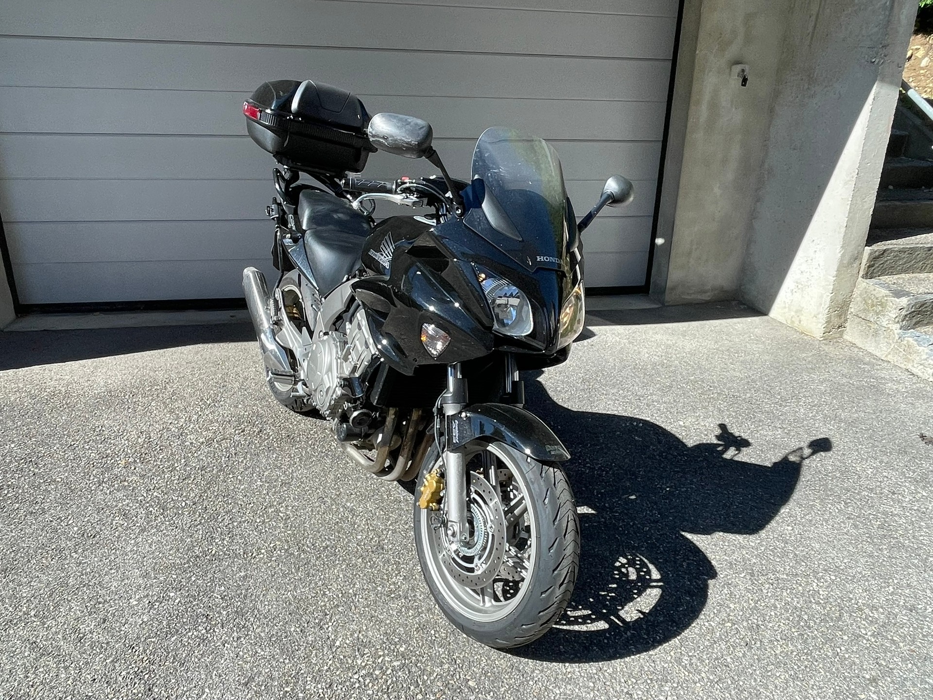 HONDA CBF 1000-image-0