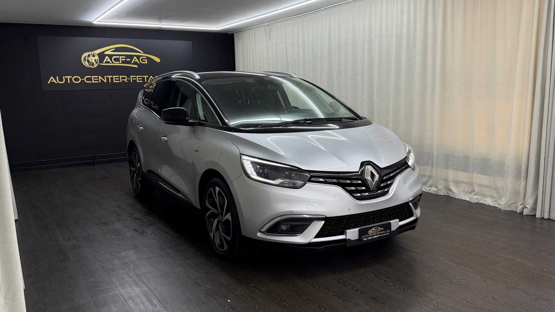 RENAULT Grand Scénic 1.3 16V Turbo Black Edition EDC-showroom-element-2