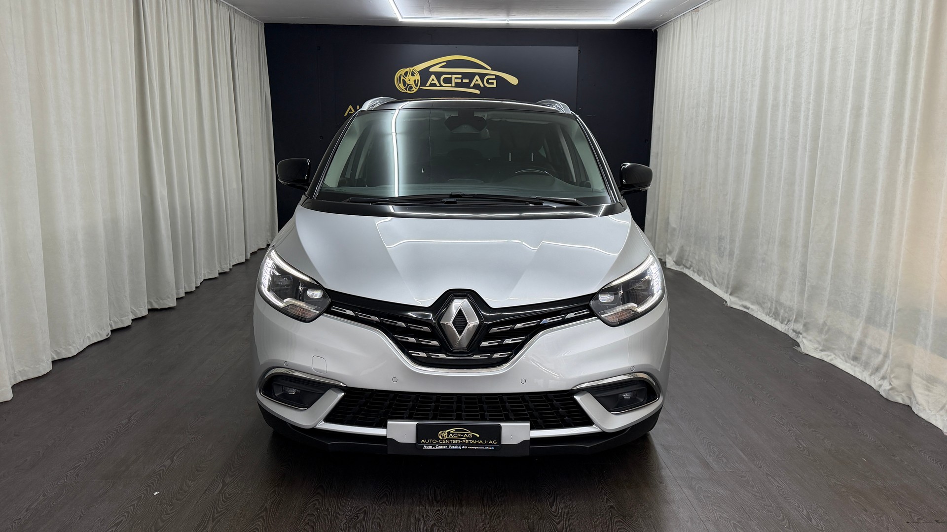 RENAULT Grand Scénic 1.3 16V Turbo Black Edition EDC-showroom-element-1