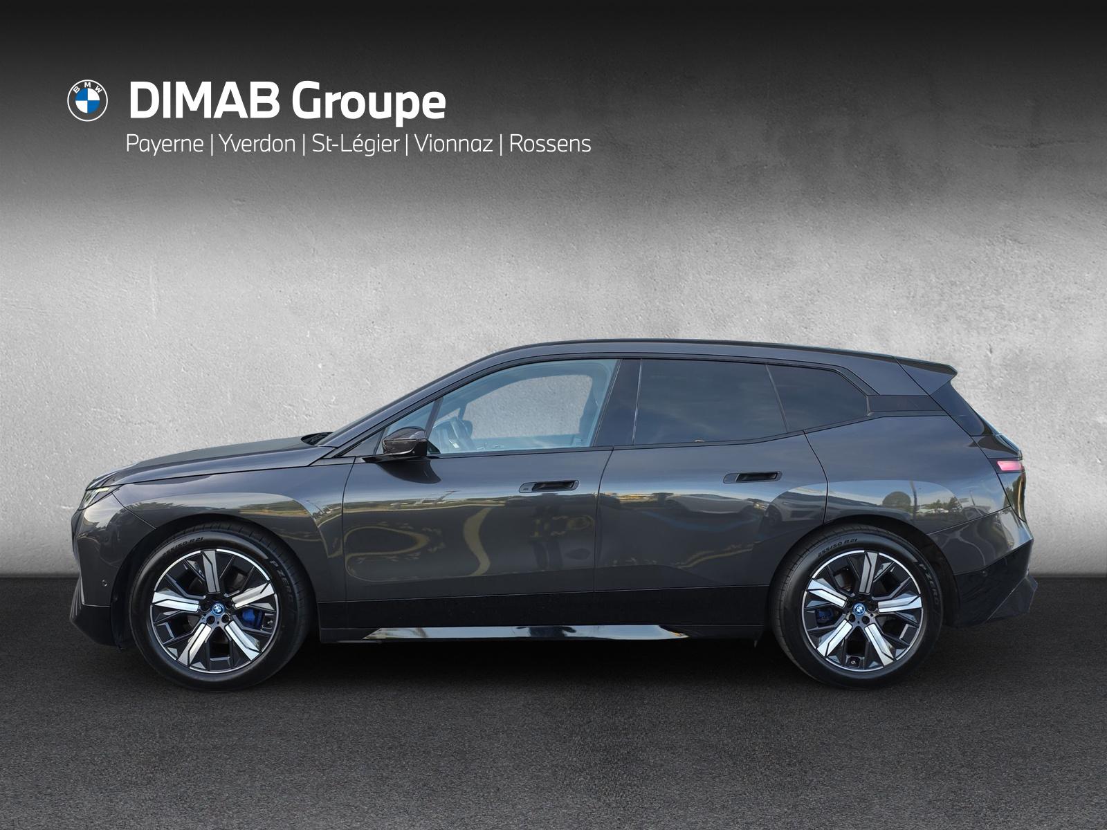 BMW iX 50 Sport xDrive I20 (CH) 100 % ÉLECTRIQUE-showroom-element-1