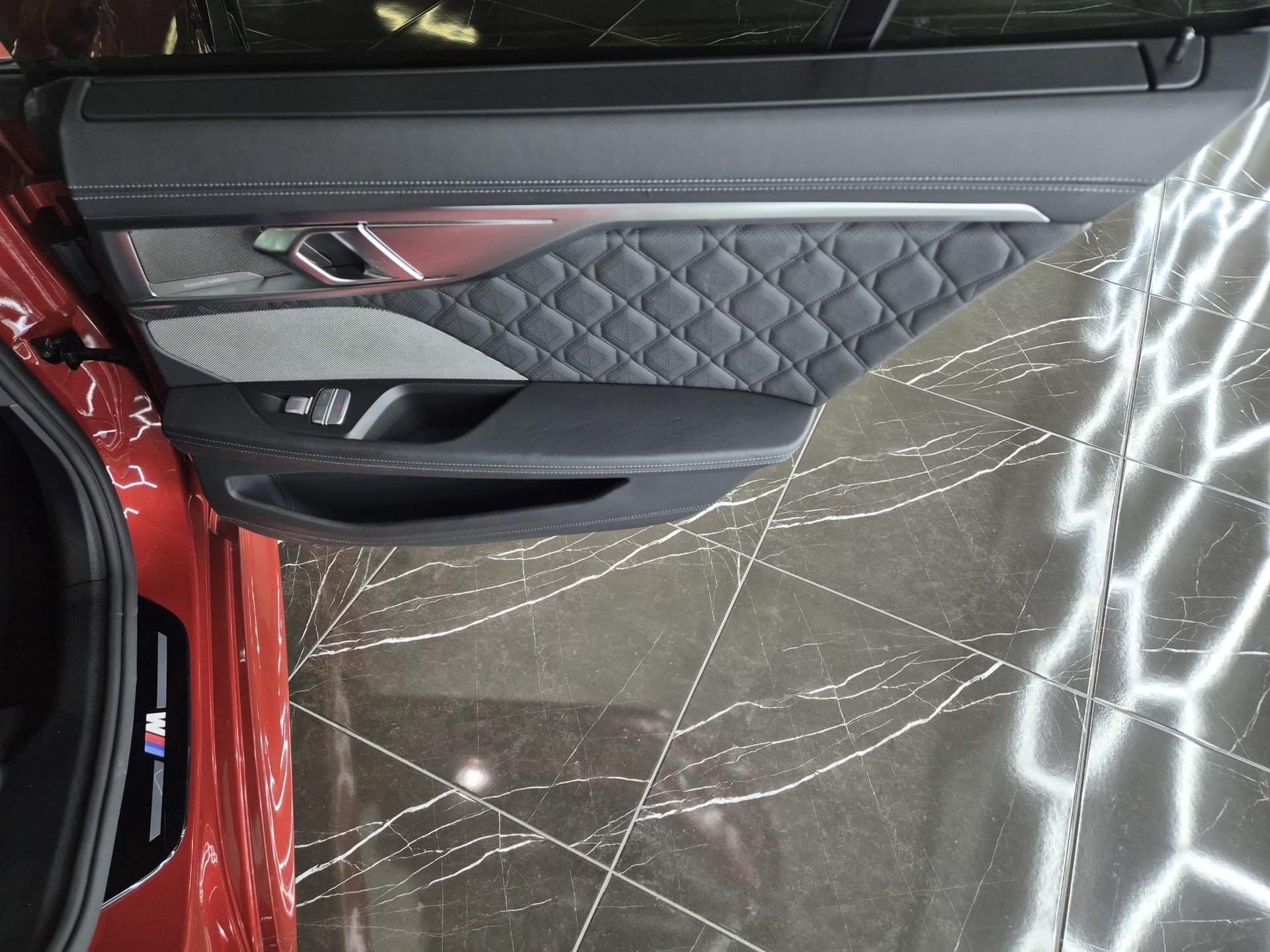 BMW M8 xDrive M Competition Steptronic Gran Coupé Carbon Schalensitze-image-23