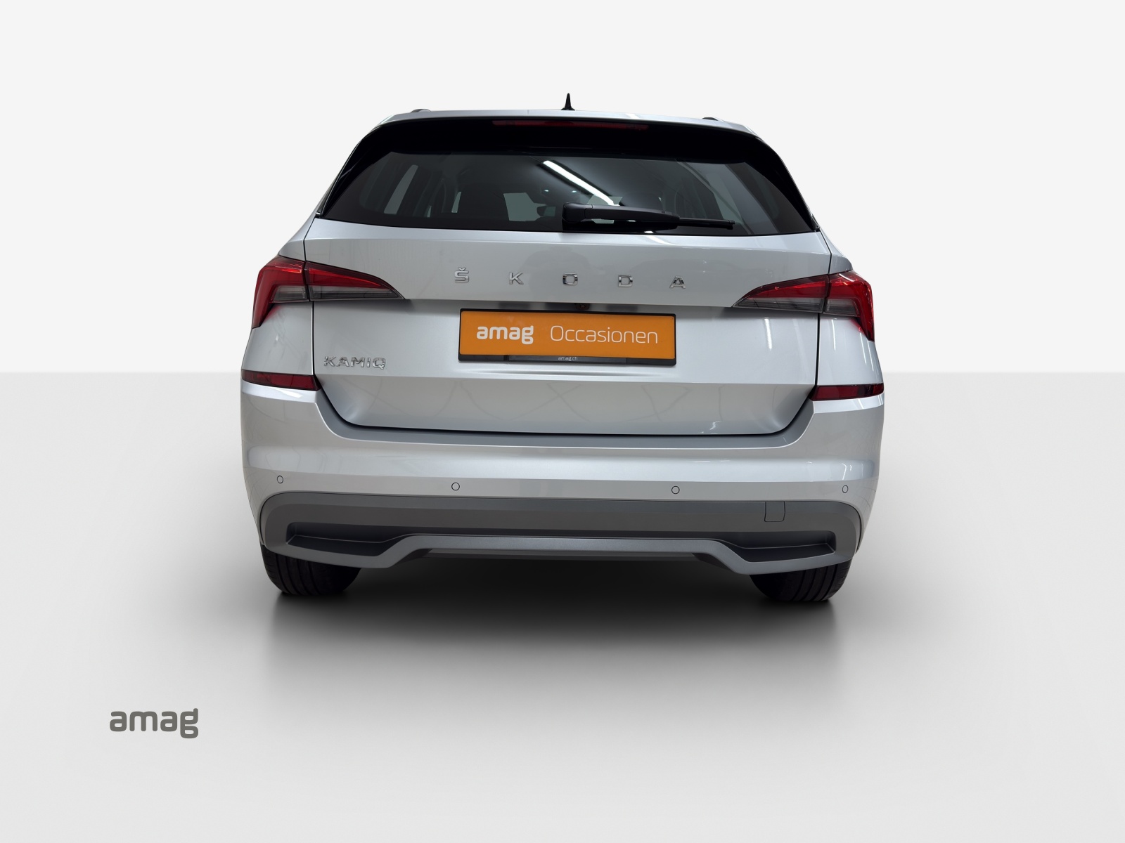 SKODA Kamiq 1.0 TSI Tour DSG-showroom-element-3