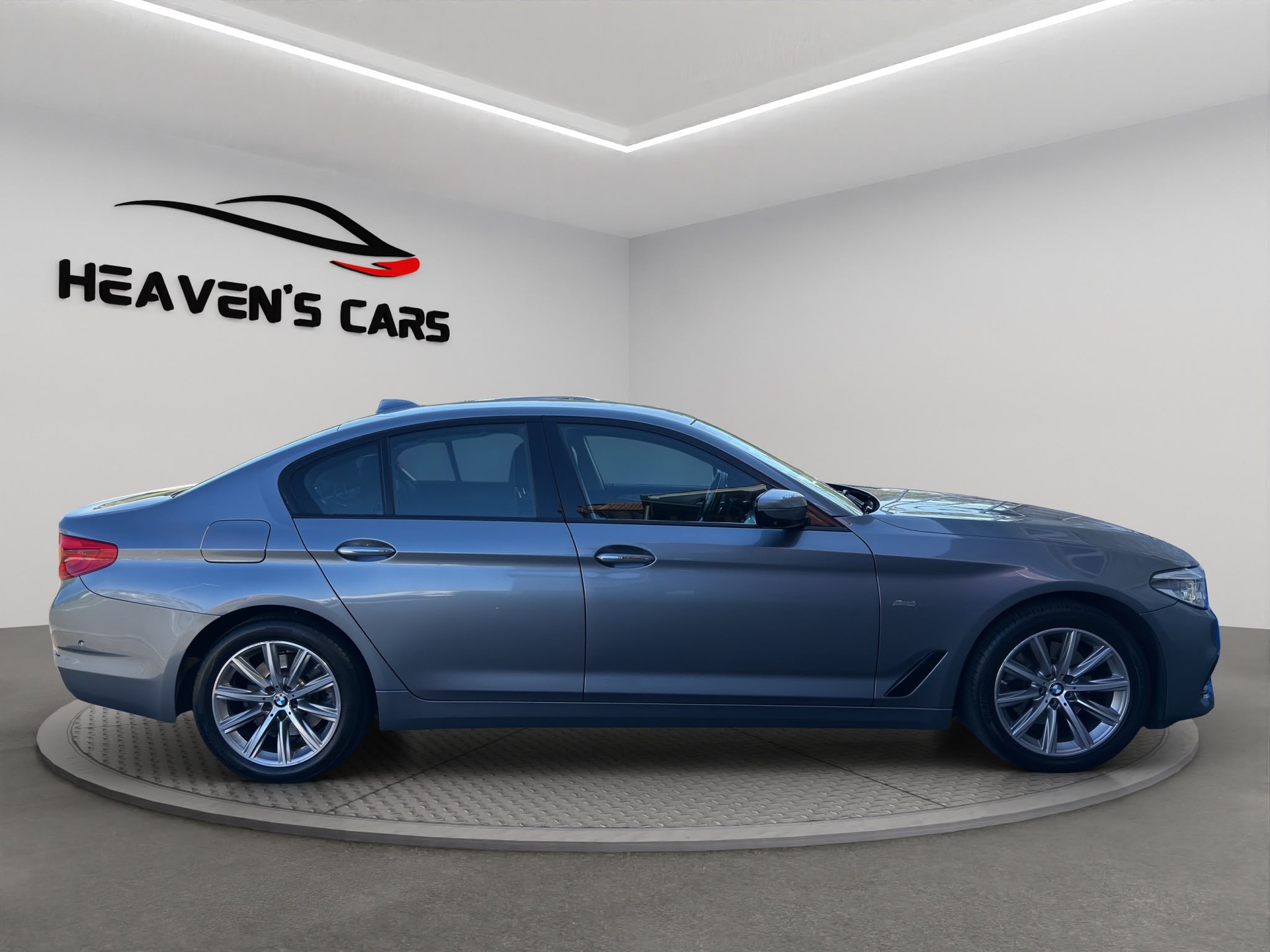 BMW 520d xDrive Sport Line Steptronic-showroom-element-2