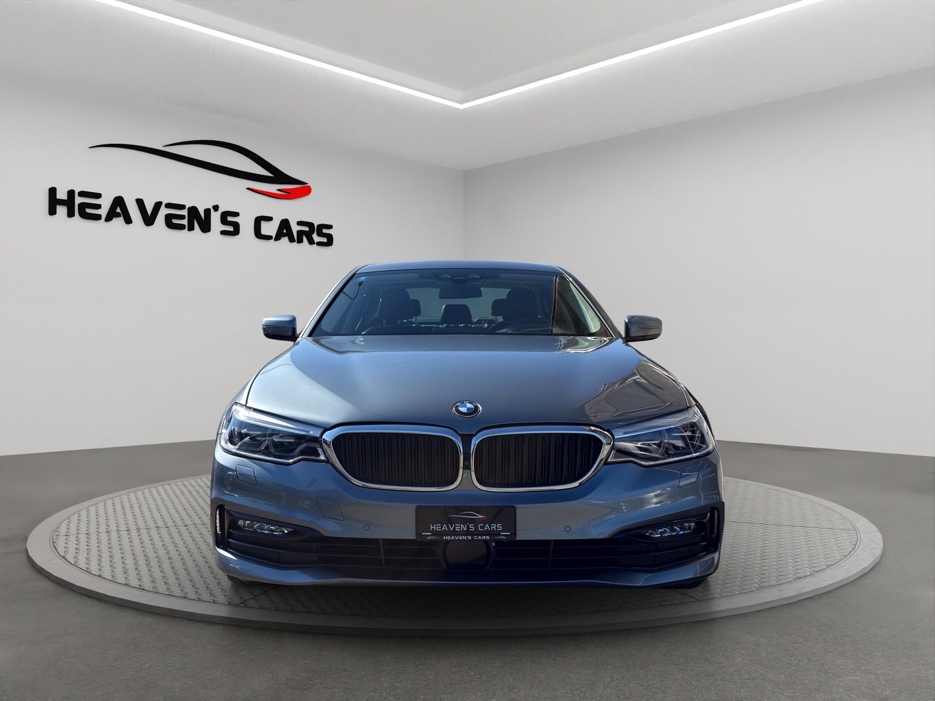 BMW 520d xDrive Sport Line Steptronic-showroom-element-1