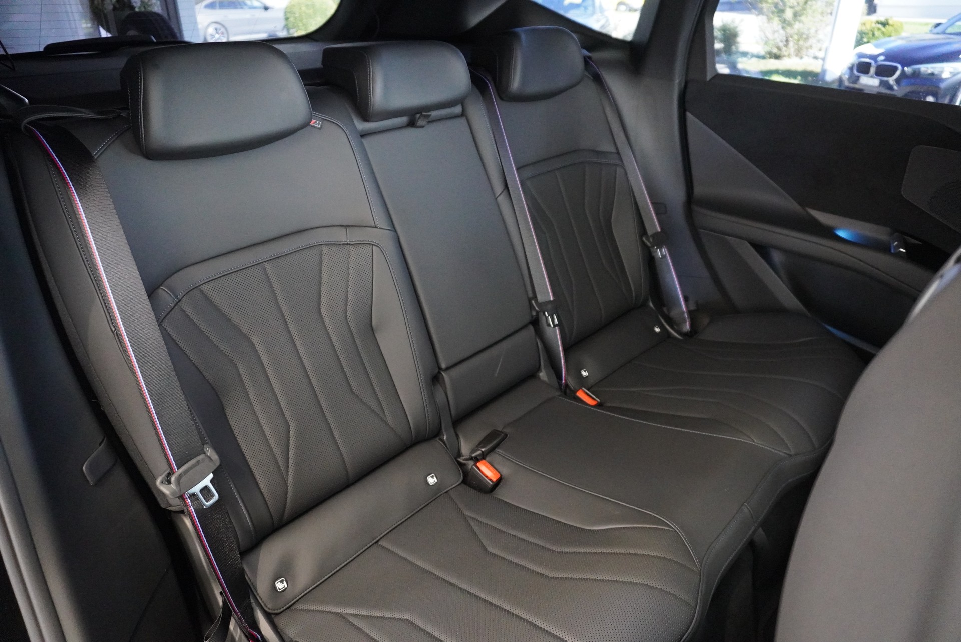 BMW iX3 50 xDrive M Sport Pro-image-13
