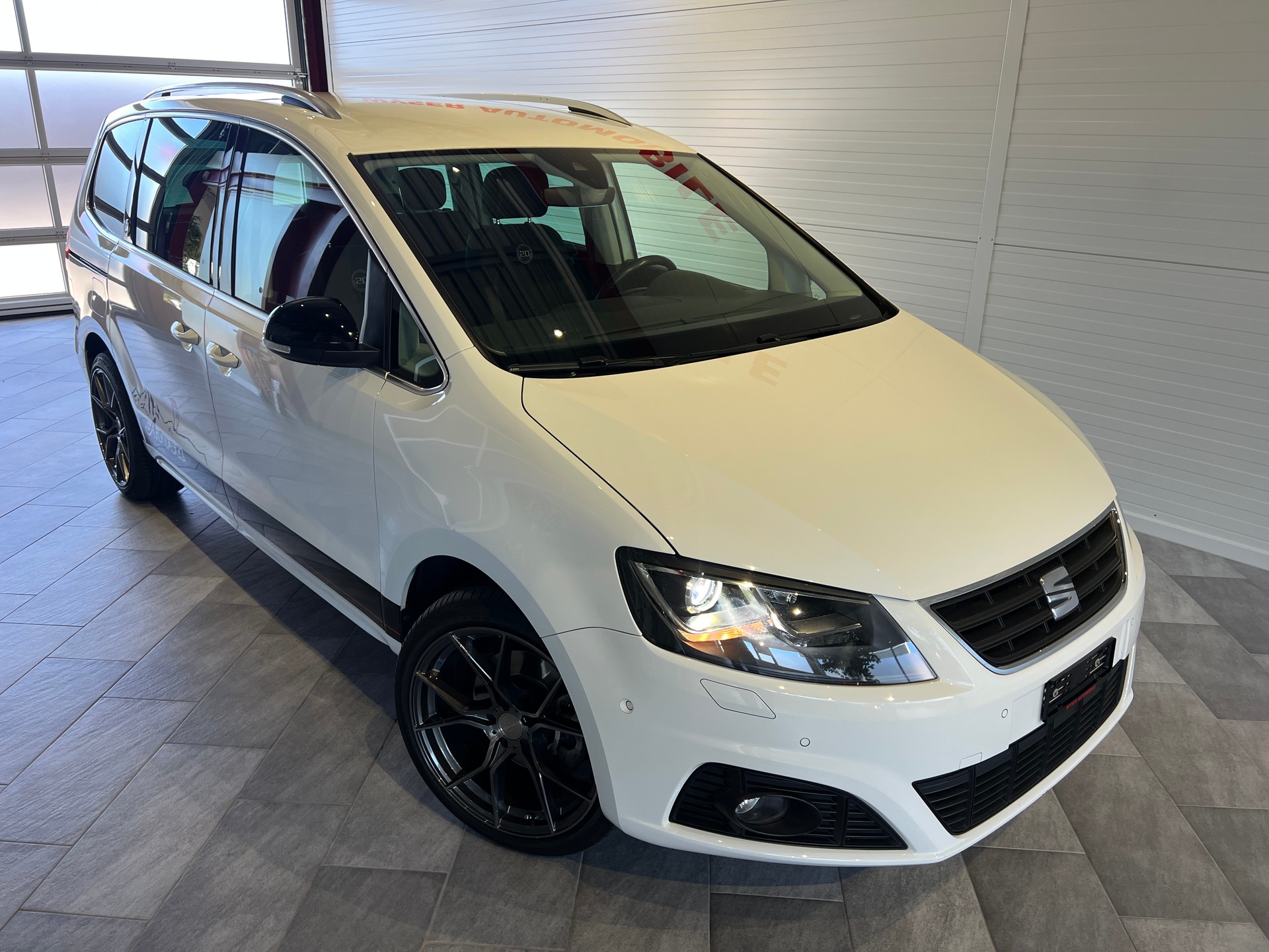 SEAT Alhambra 2.0 TDI 4Drive 20 Years *AROSA EDITION*-showroom-element-2