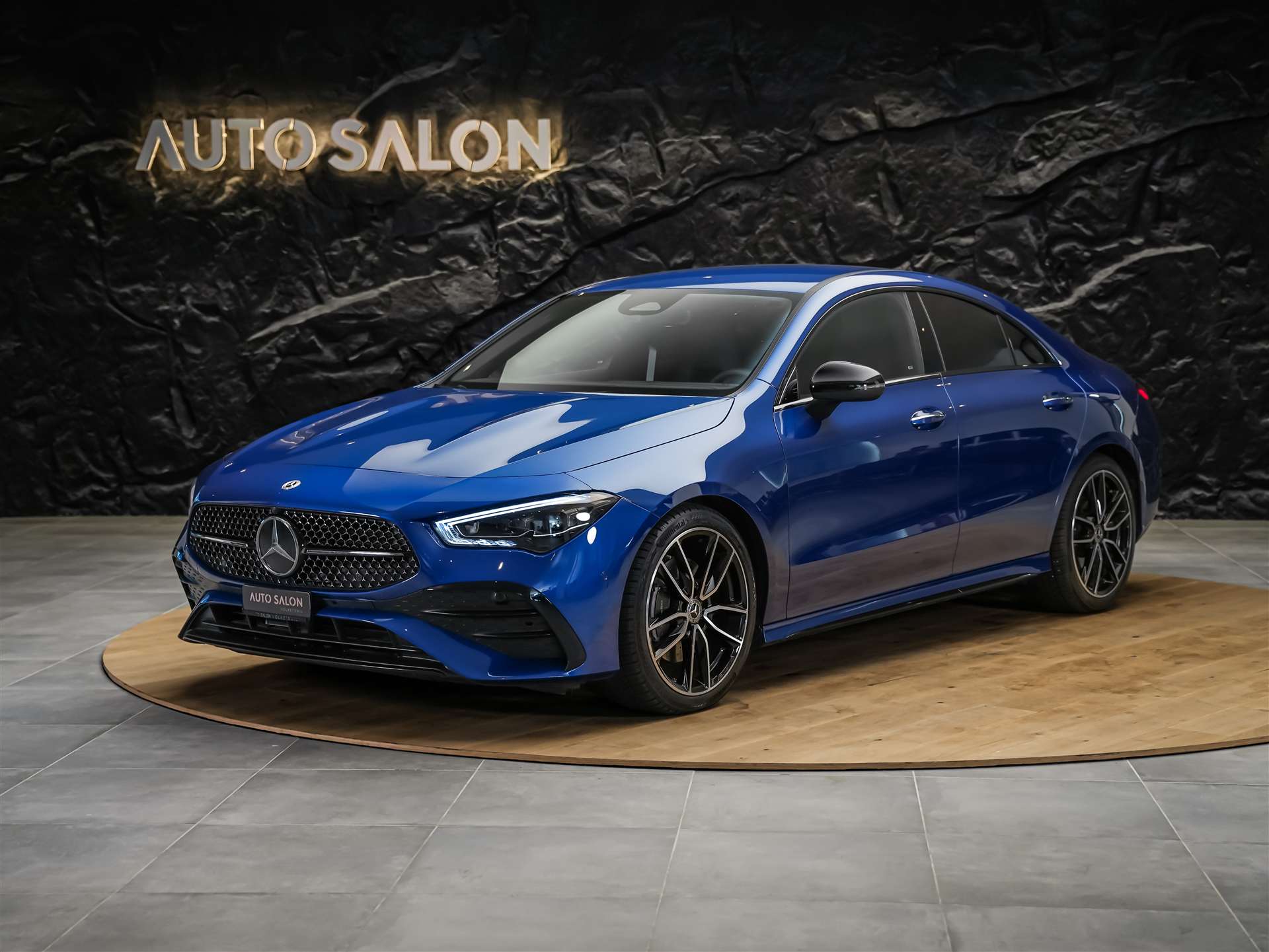MERCEDES-BENZ CLA 200 d AMG Line *Werksgarantie*Sitzheizung*-showroom-element-1