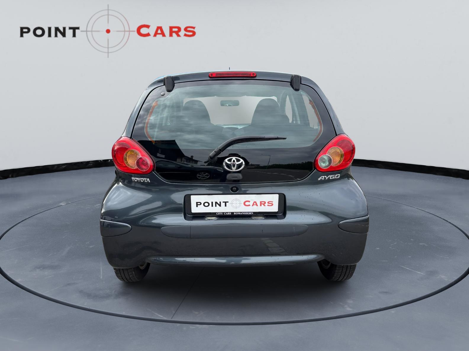 TOYOTA Aygo 1.0 Linea Sol-showroom-element-3