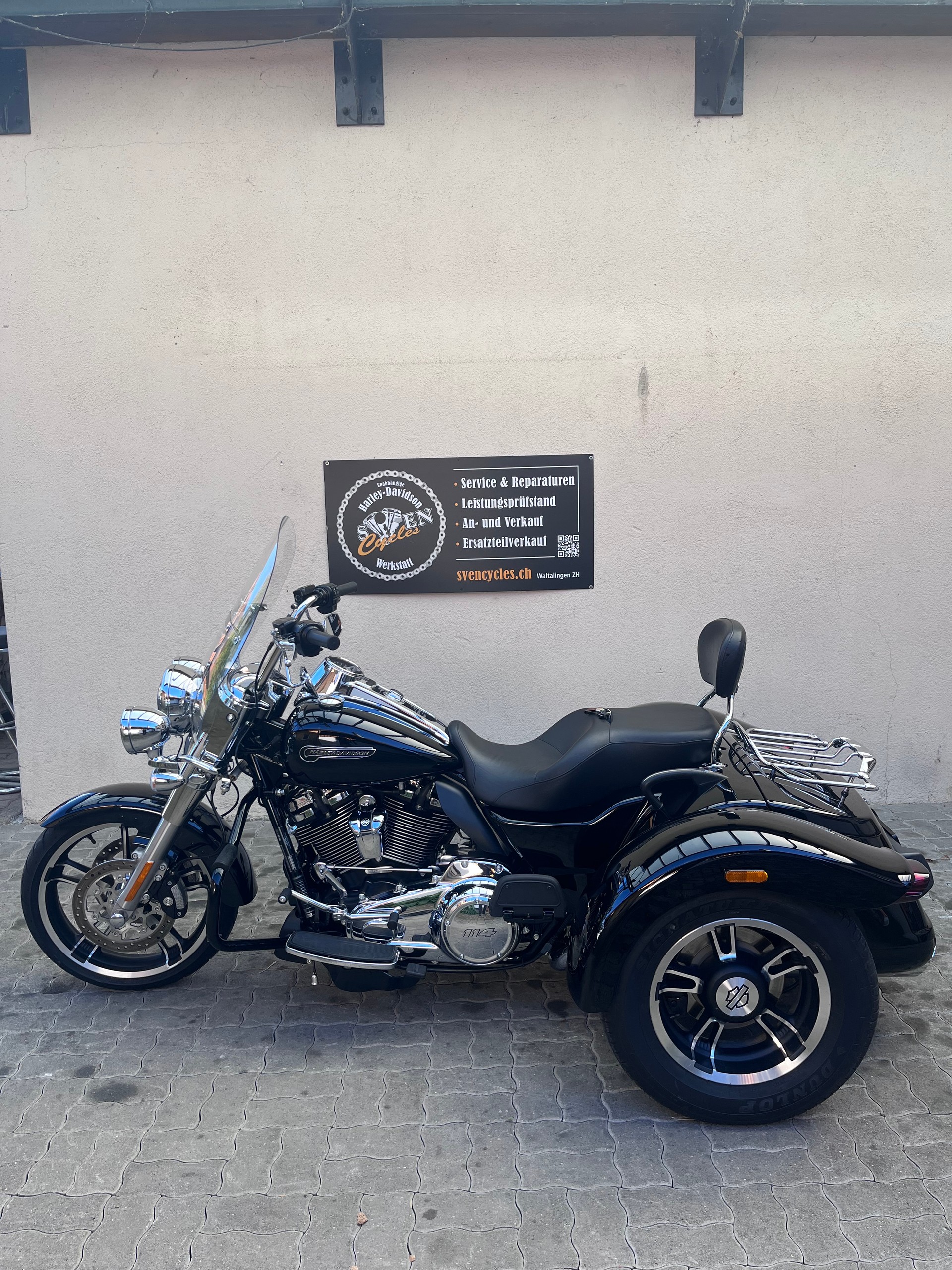 HARLEY-DAVIDSON FLRT Freewheeler 114-image-4