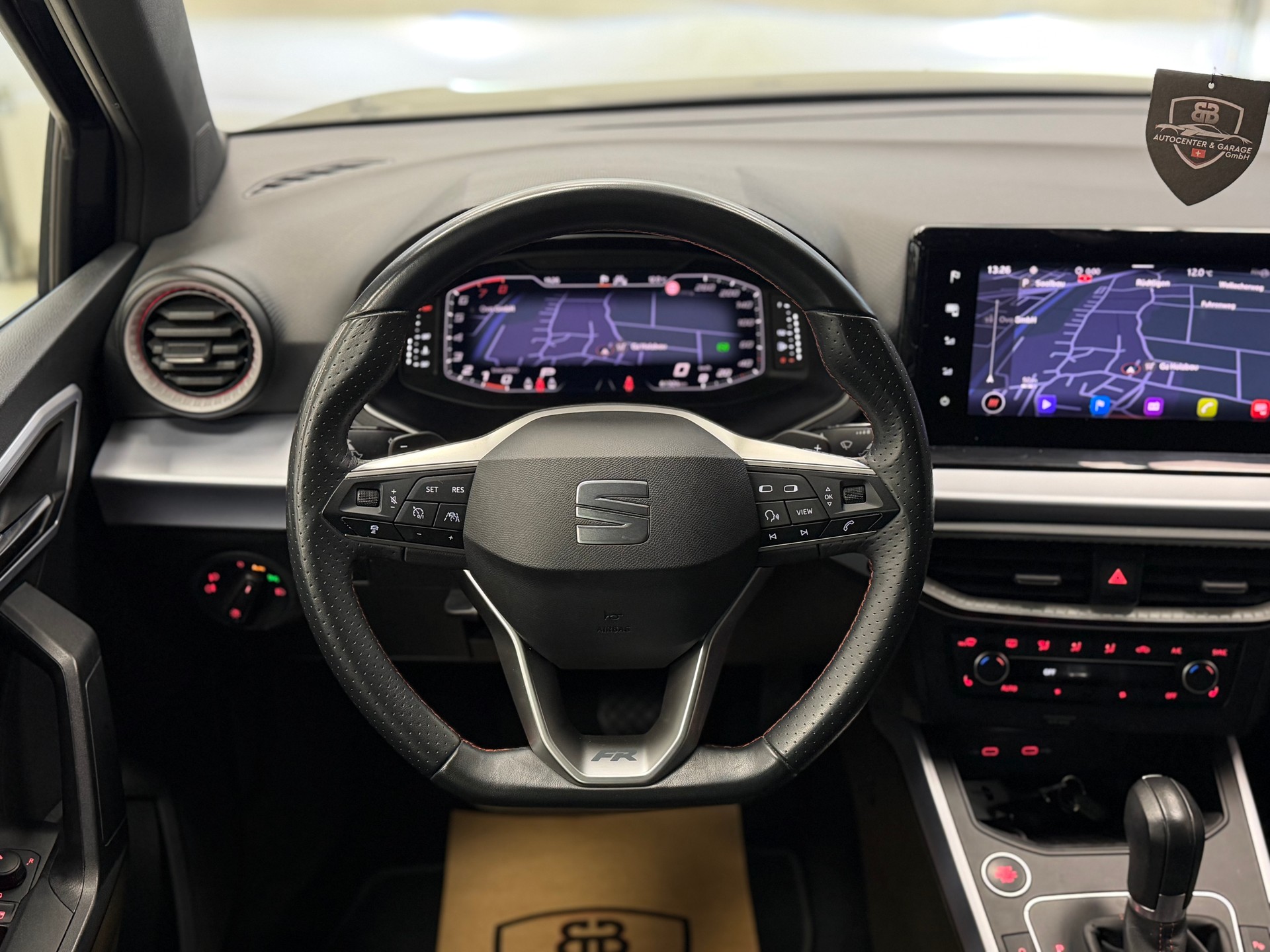 SEAT Arona 1.0 TSI Eco Hola FR DSG °° 5 Jahre / 100'000 KM Werksgarantie °°-image-14
