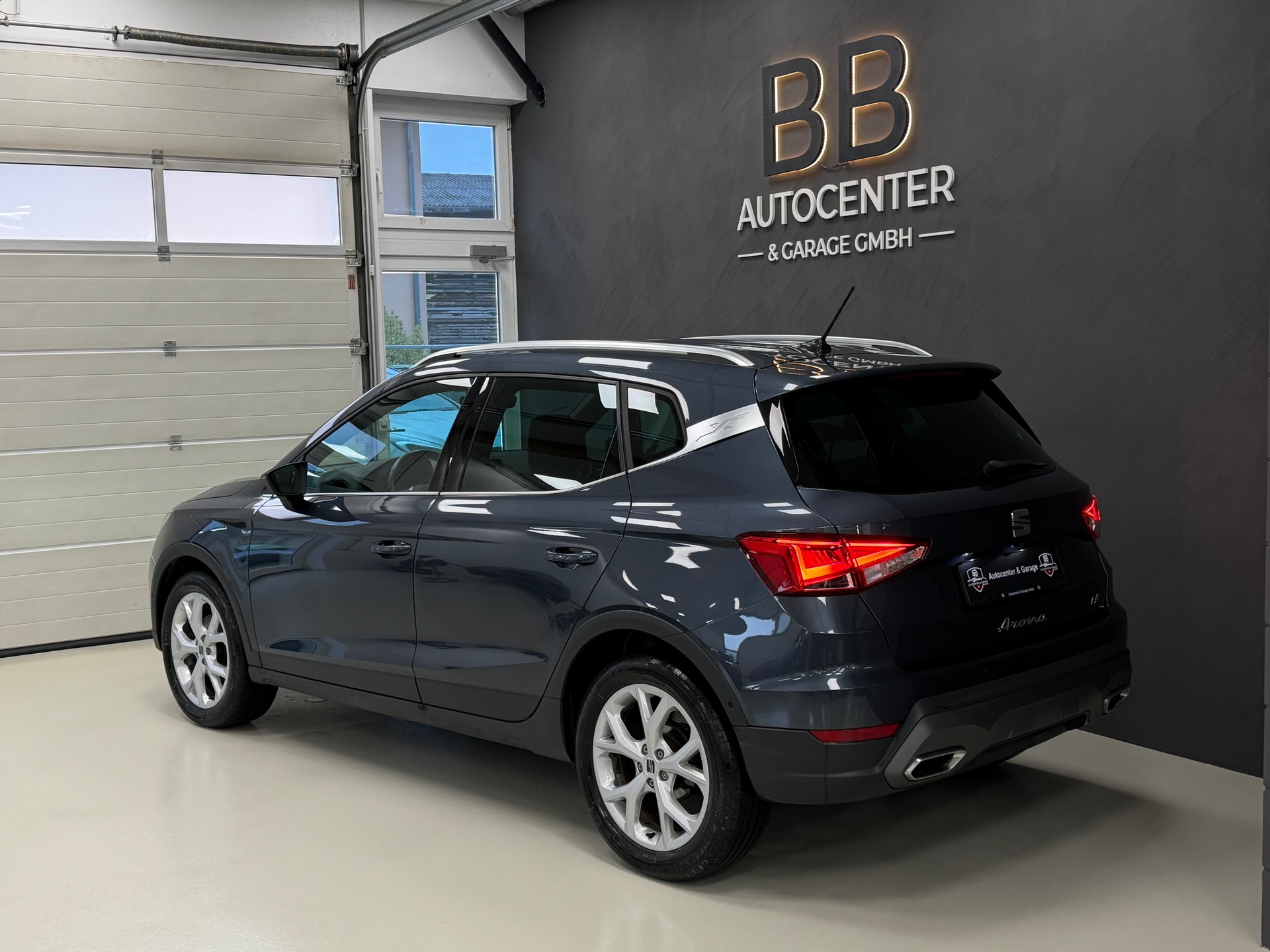 SEAT Arona 1.0 TSI Eco Hola FR DSG °° 5 Jahre / 100'000 KM Werksgarantie °°-image-5