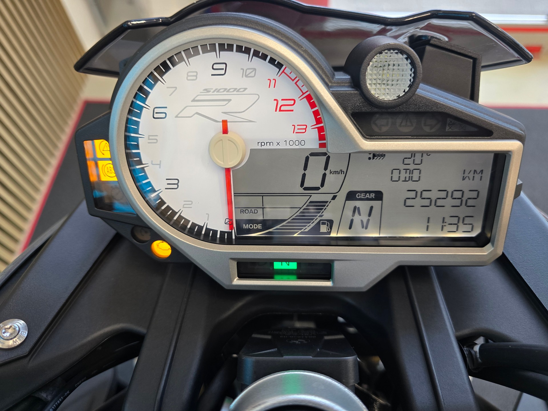 BMW S 1000 R ABS-image-5