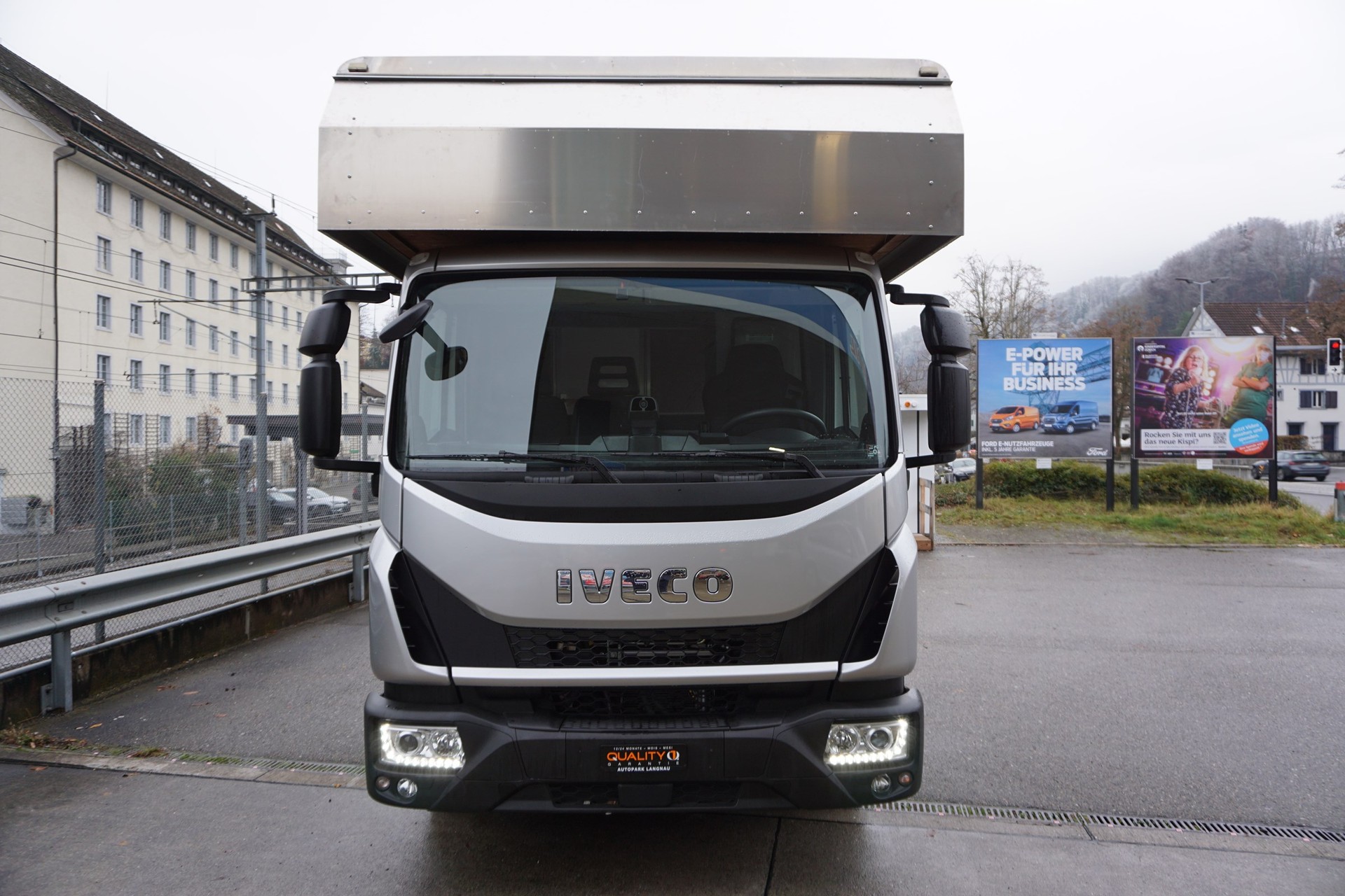IVECO EUROCARGO 80-190 PFERDETRANSPORTER-showroom-element-1
