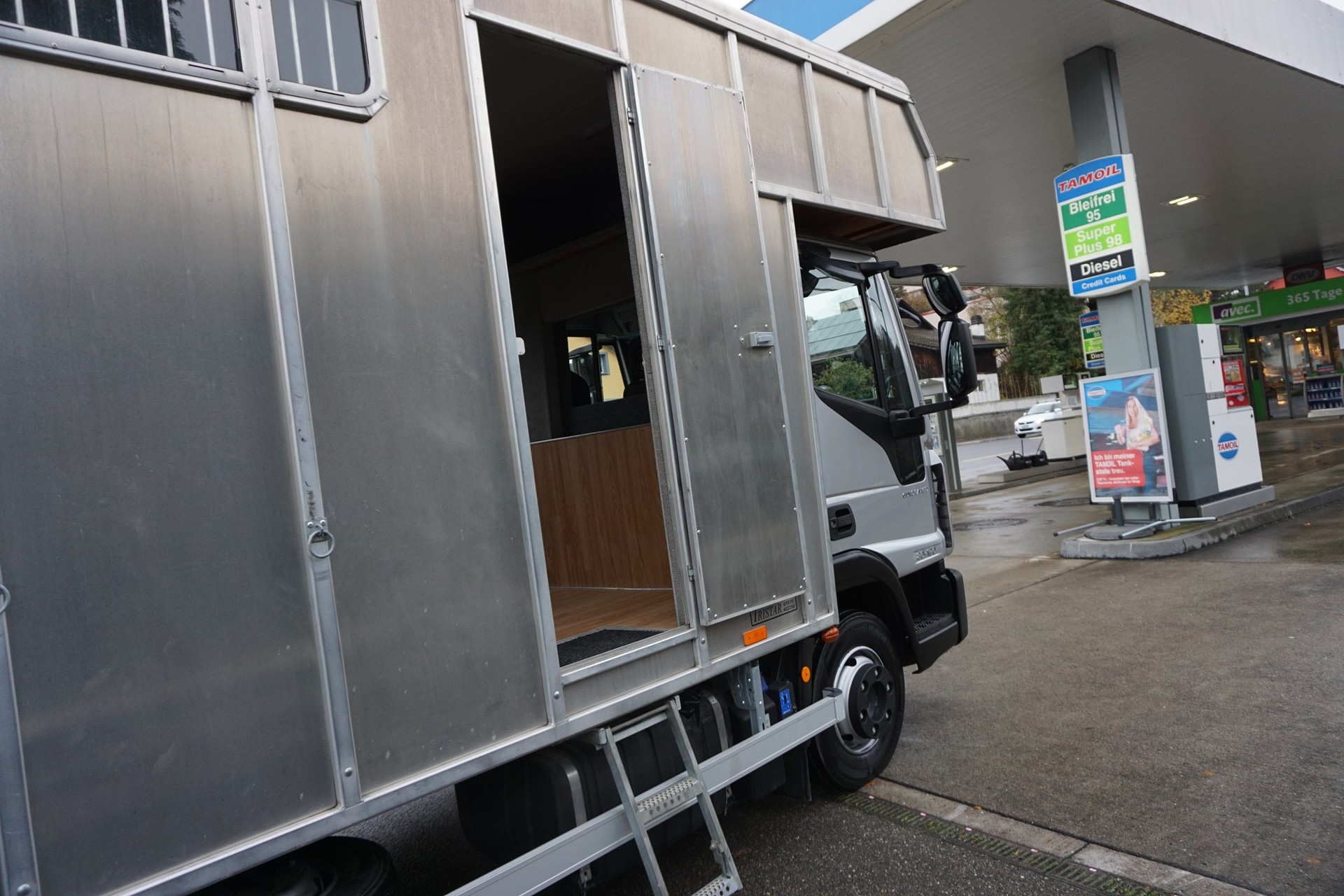 IVECO EUROCARGO 80-190 PFERDETRANSPORTER-image-10