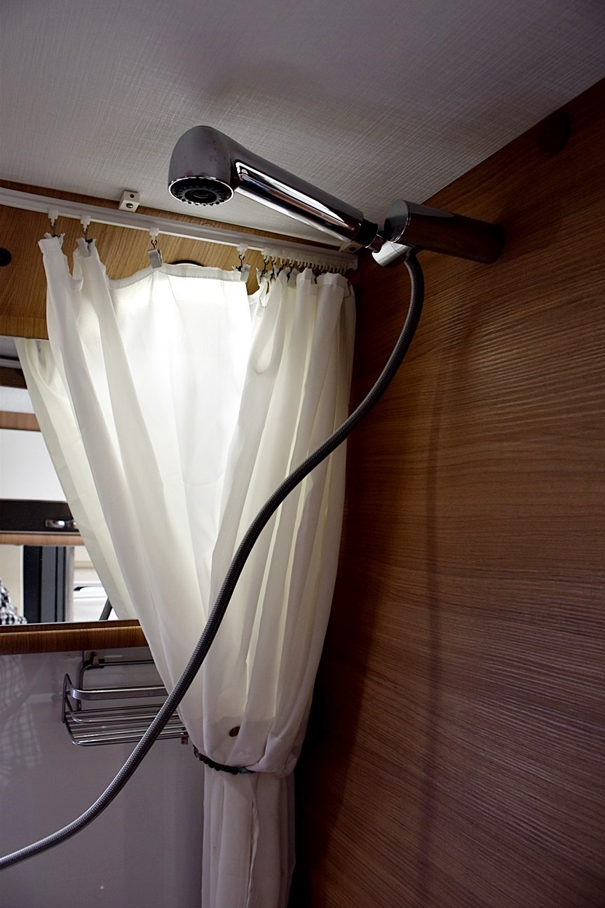 KARMANN DAVIS V 590 2,3 DIESEL FIAT DUCATO MULTIJET 130-image-14