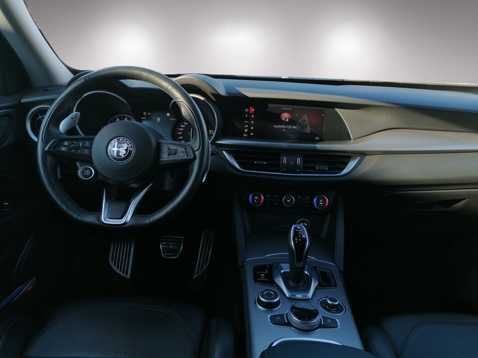 ALFA ROMEO Stelvio 2.0 Q4 Sprint-image-4