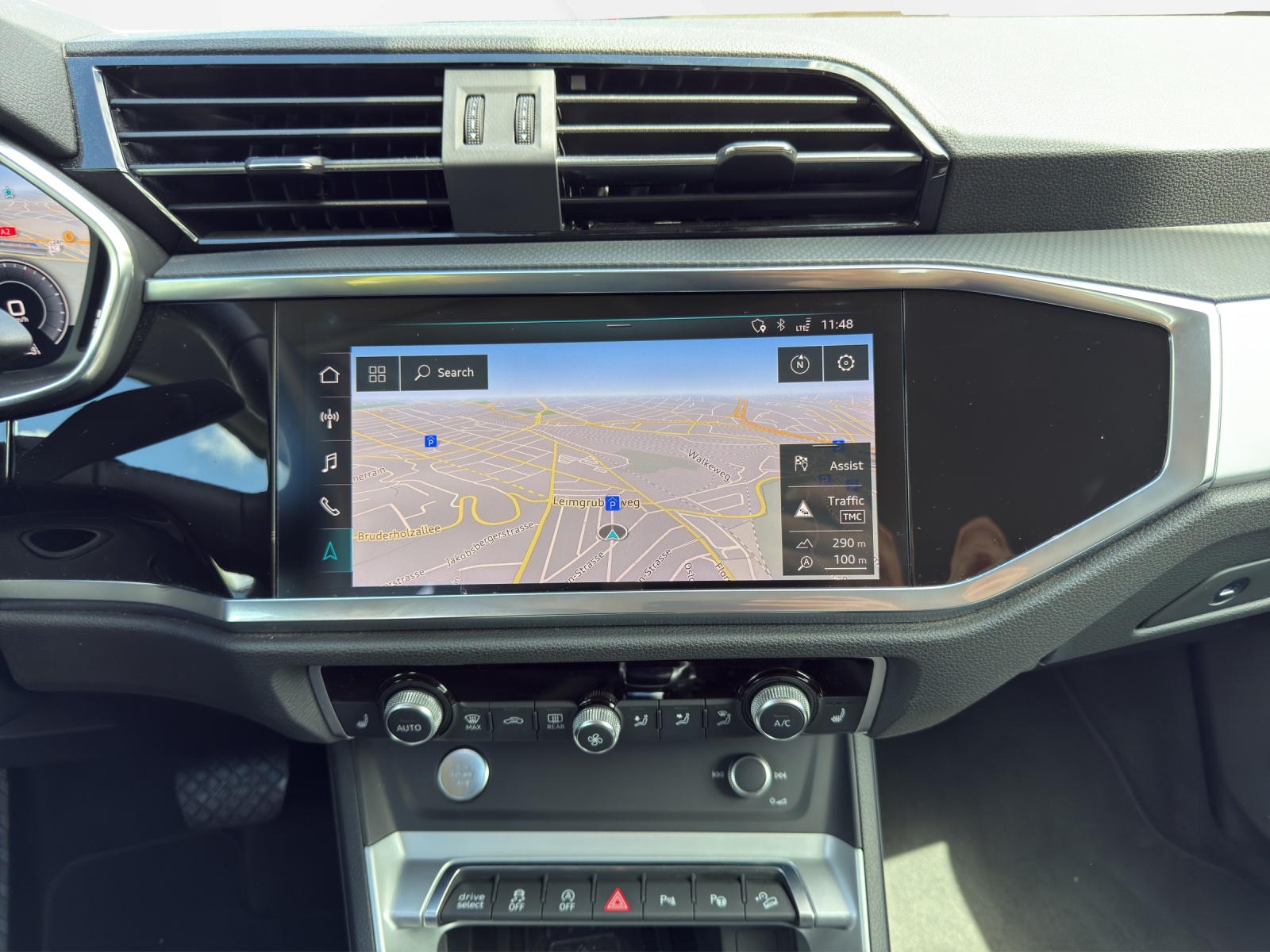 AUDI Q3 35 TFSI advanced S-tronic-image-13