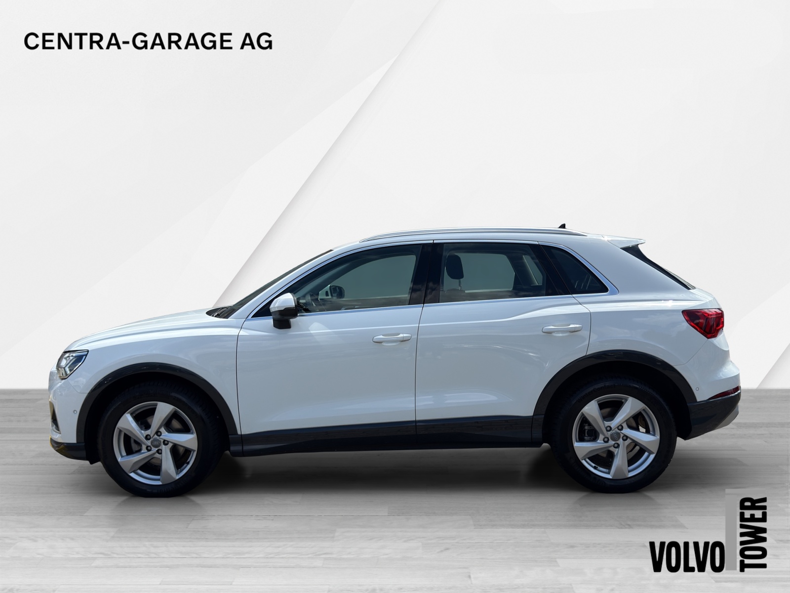 AUDI Q3 35 TFSI advanced S-tronic-showroom-element-2