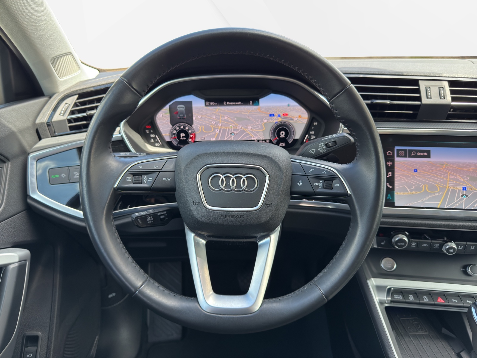 AUDI Q3 35 TFSI advanced S-tronic-image-14