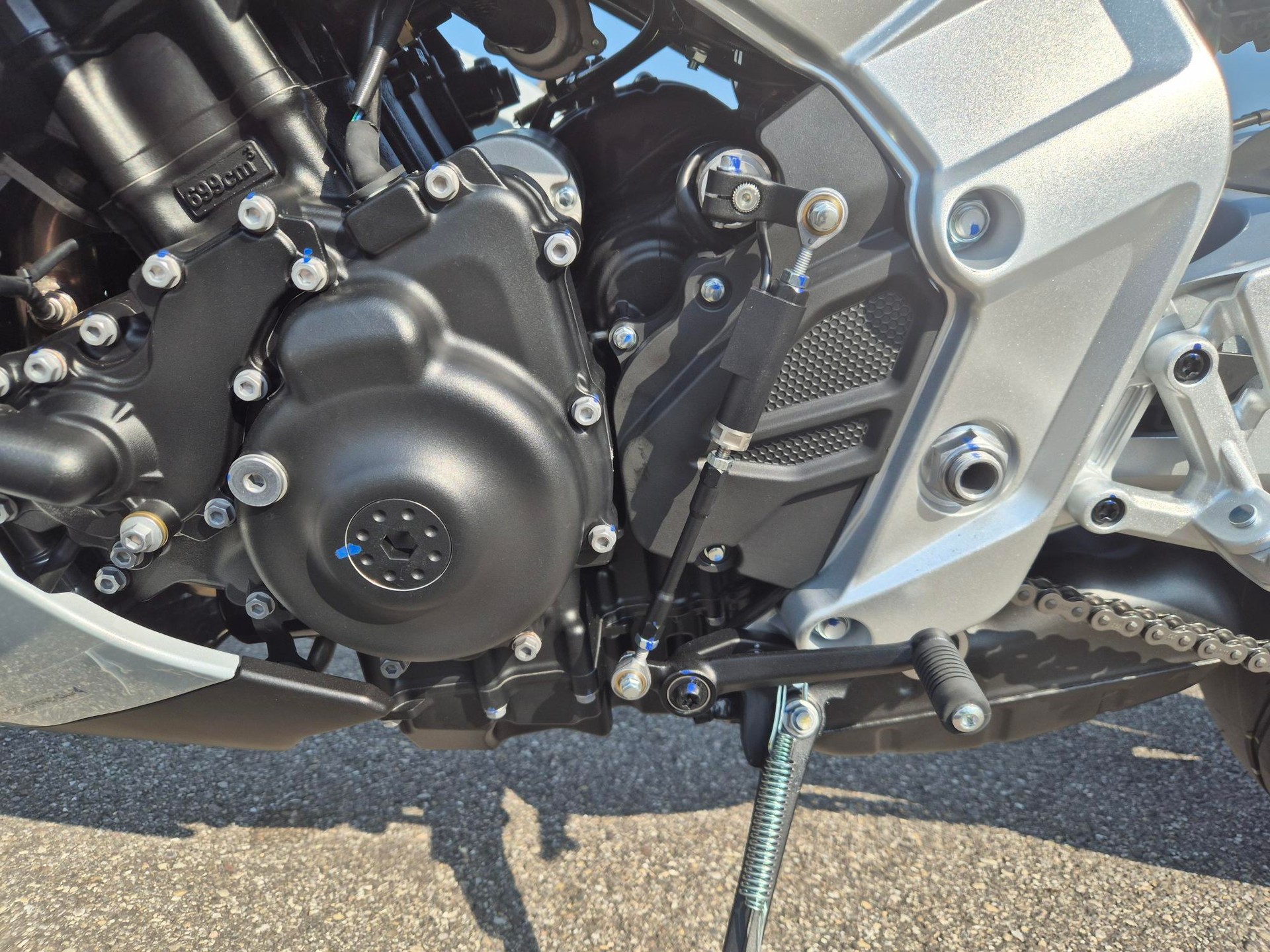 ZONTES 703 RR die neue Sportliche Zontes 35kw oder 70kw-image-13