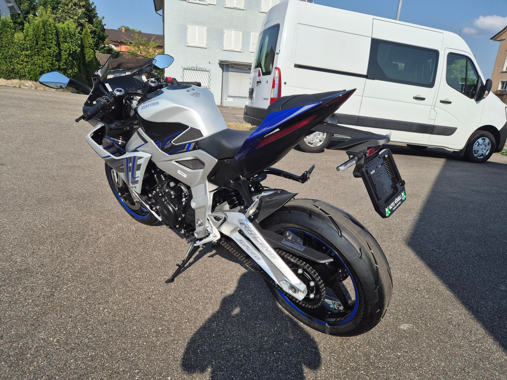 ZONTES 703 RR die neue Sportliche Zontes 35kw oder 70kw-image-4