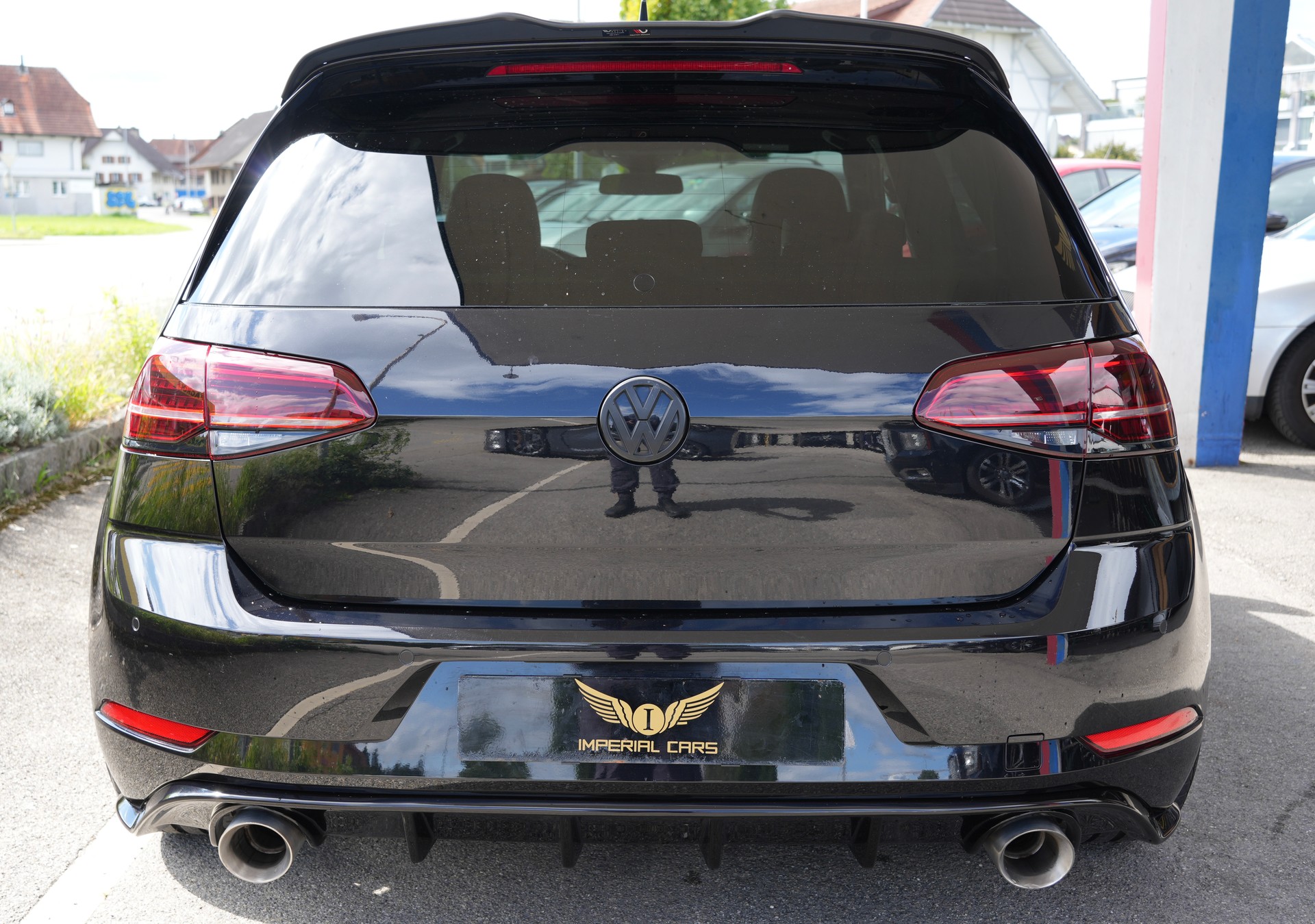 VW Golf 2.0 TSI GTI Performance DSG-image-3