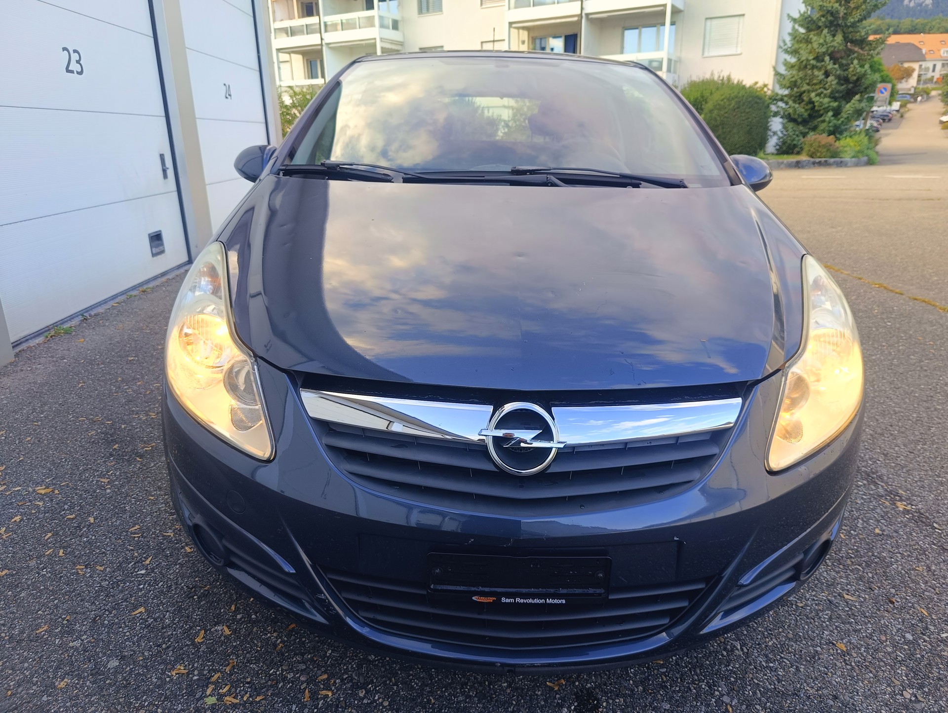 OPEL Corsa 1.4 TP Enjoy-image-2