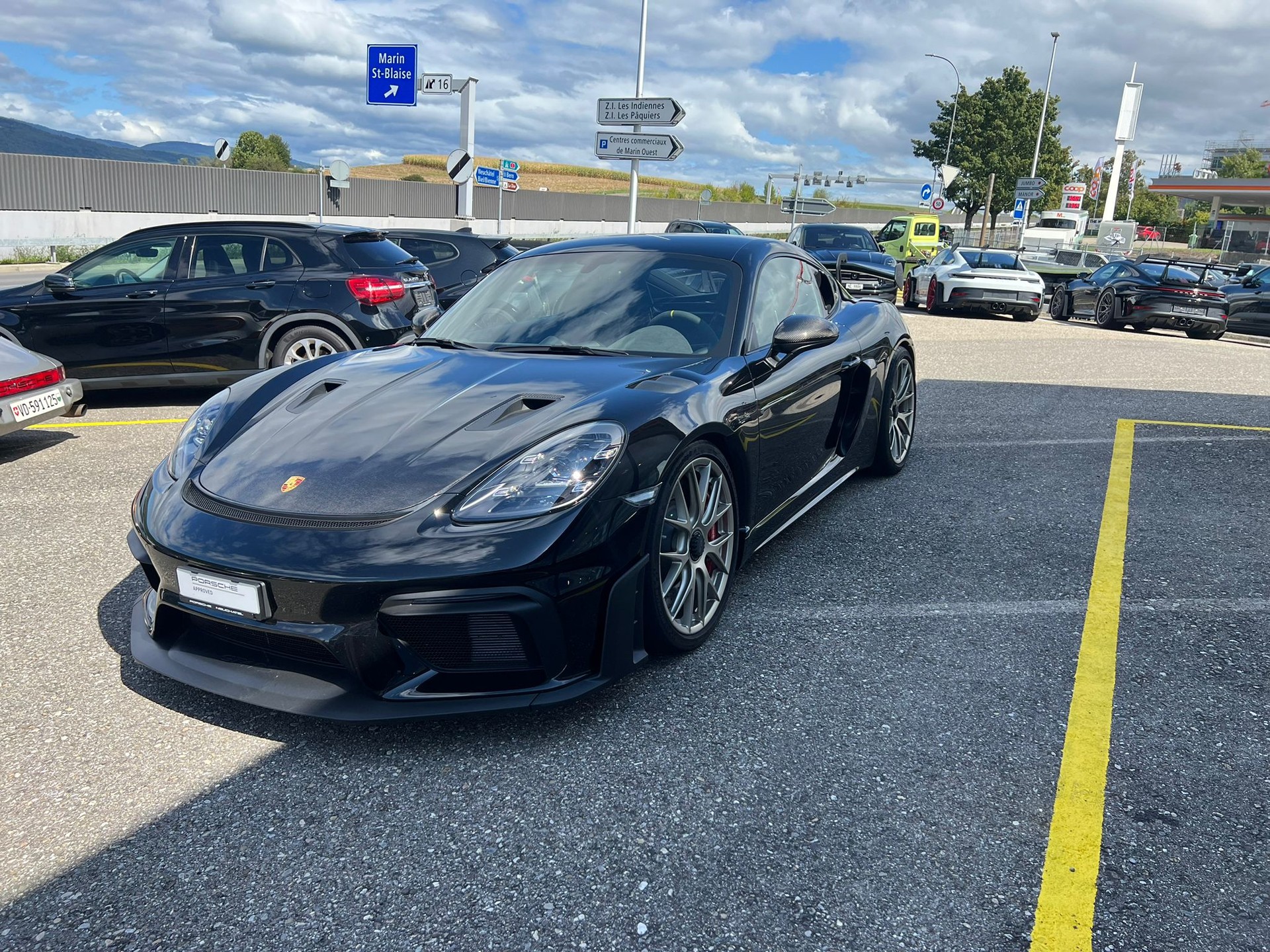 PORSCHE 718 Cayman GT4 RS PDK-showroom-element-3