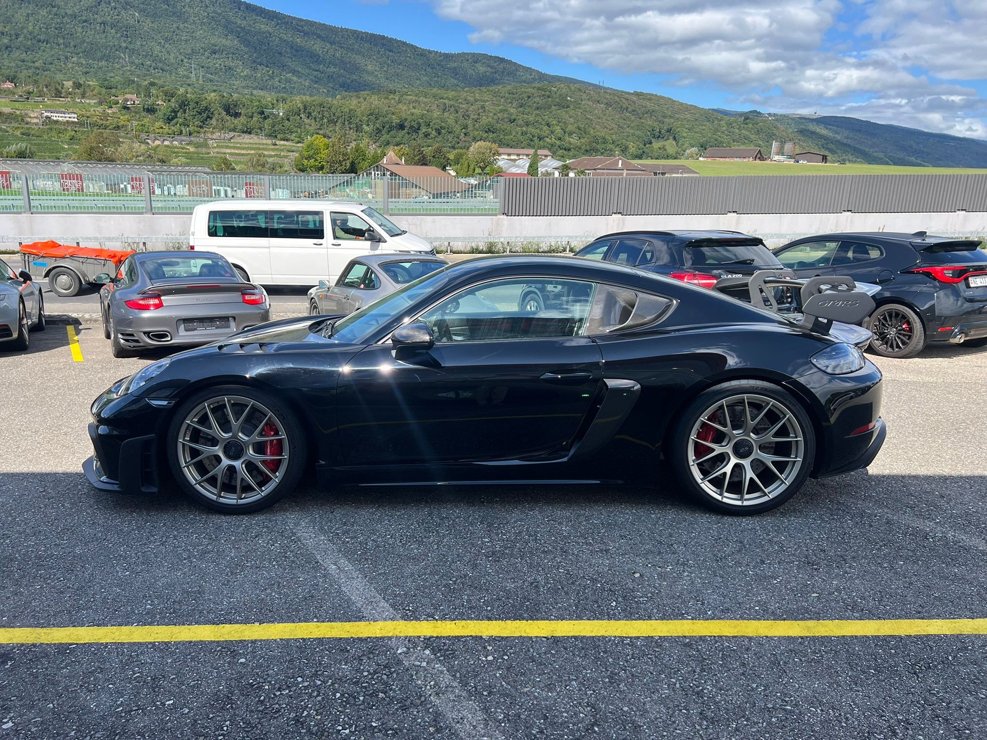 PORSCHE 718 Cayman GT4 RS PDK-image-4