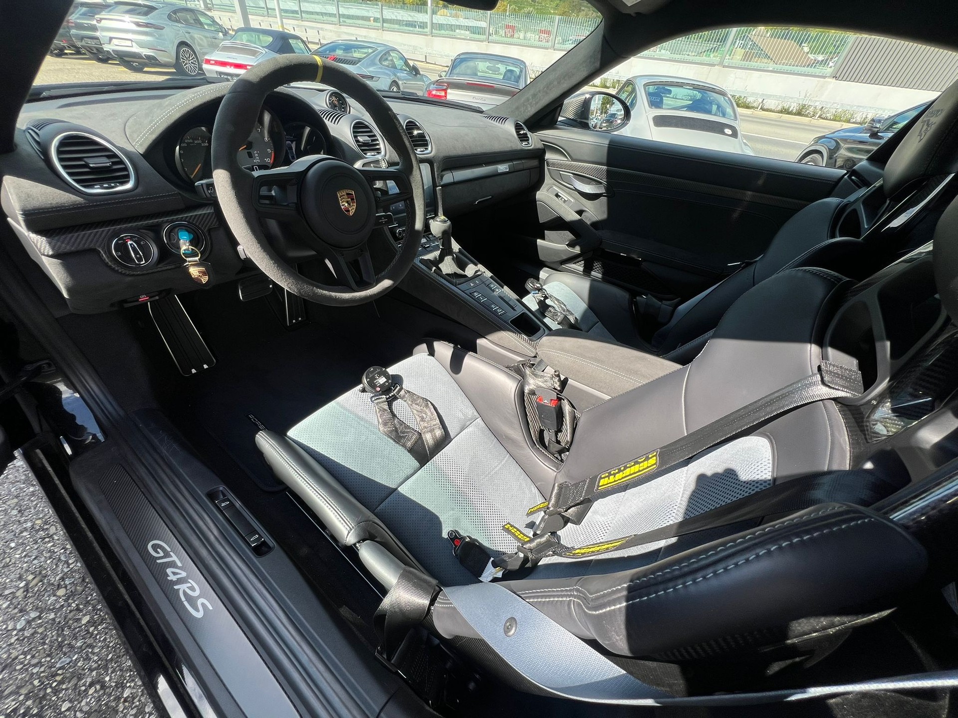 PORSCHE 718 Cayman GT4 RS PDK-image-7