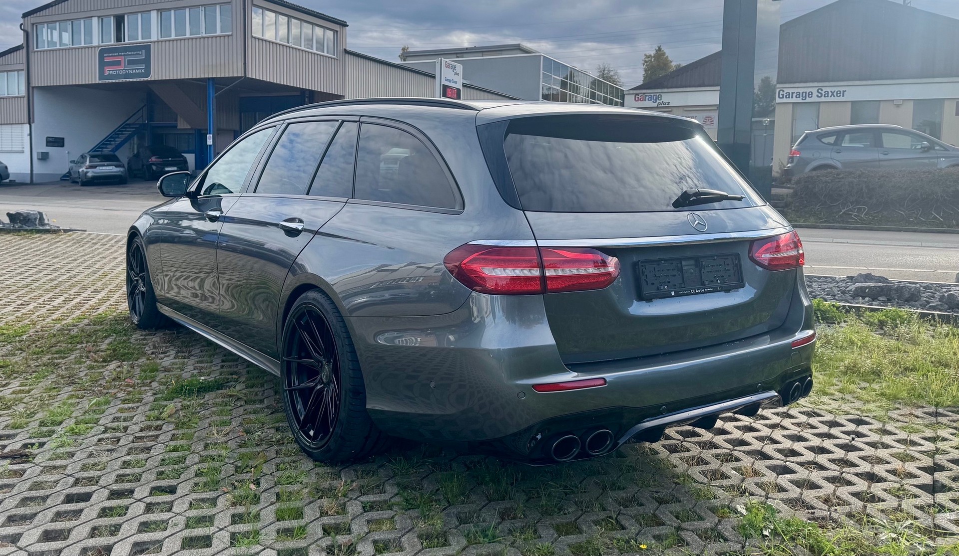 MERCEDES-BENZ E 53 AMG 4Matic 9G-Tronic-image-4