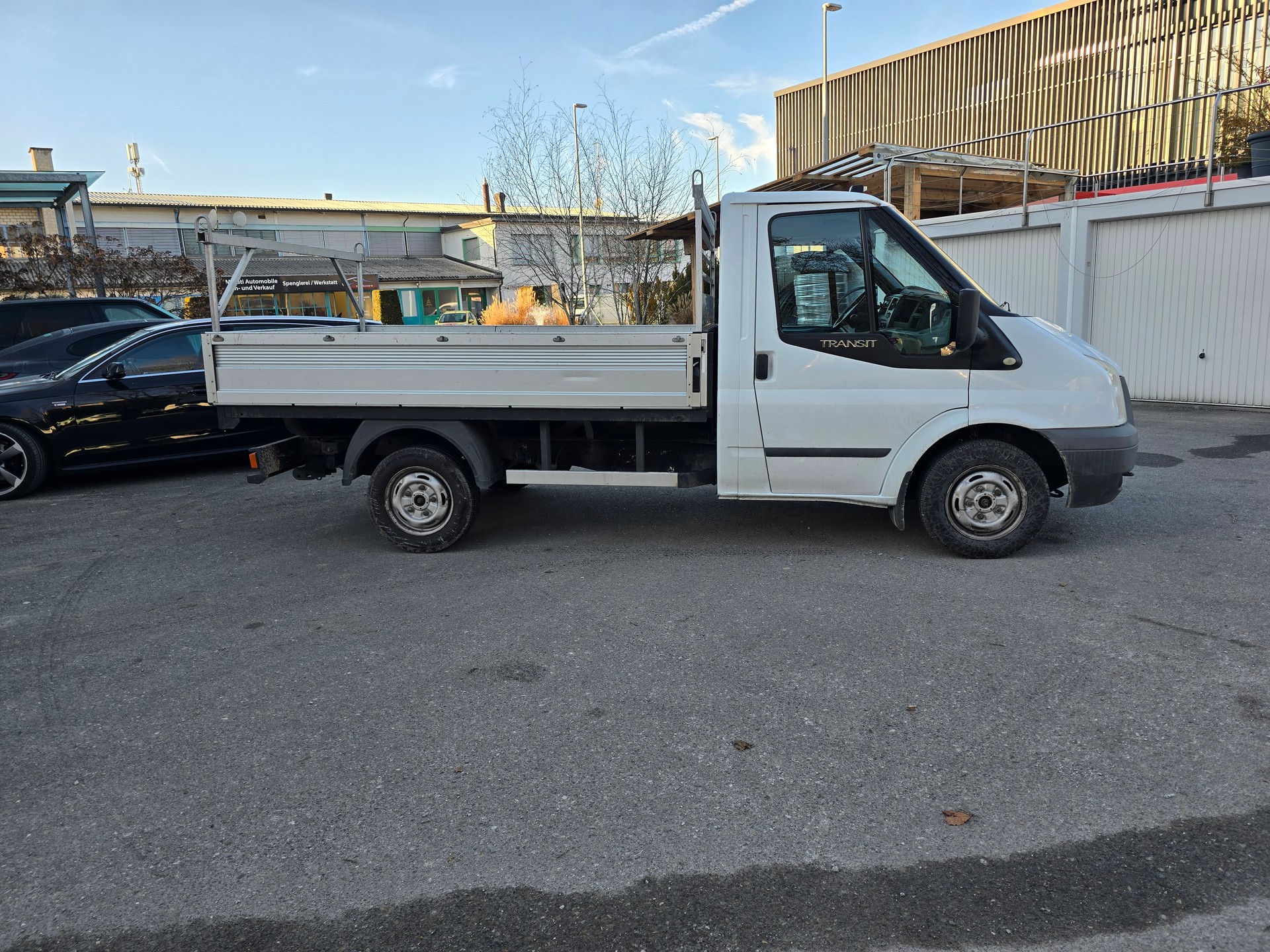 FORD Transit 2.2 TDCi 300 S-image-3