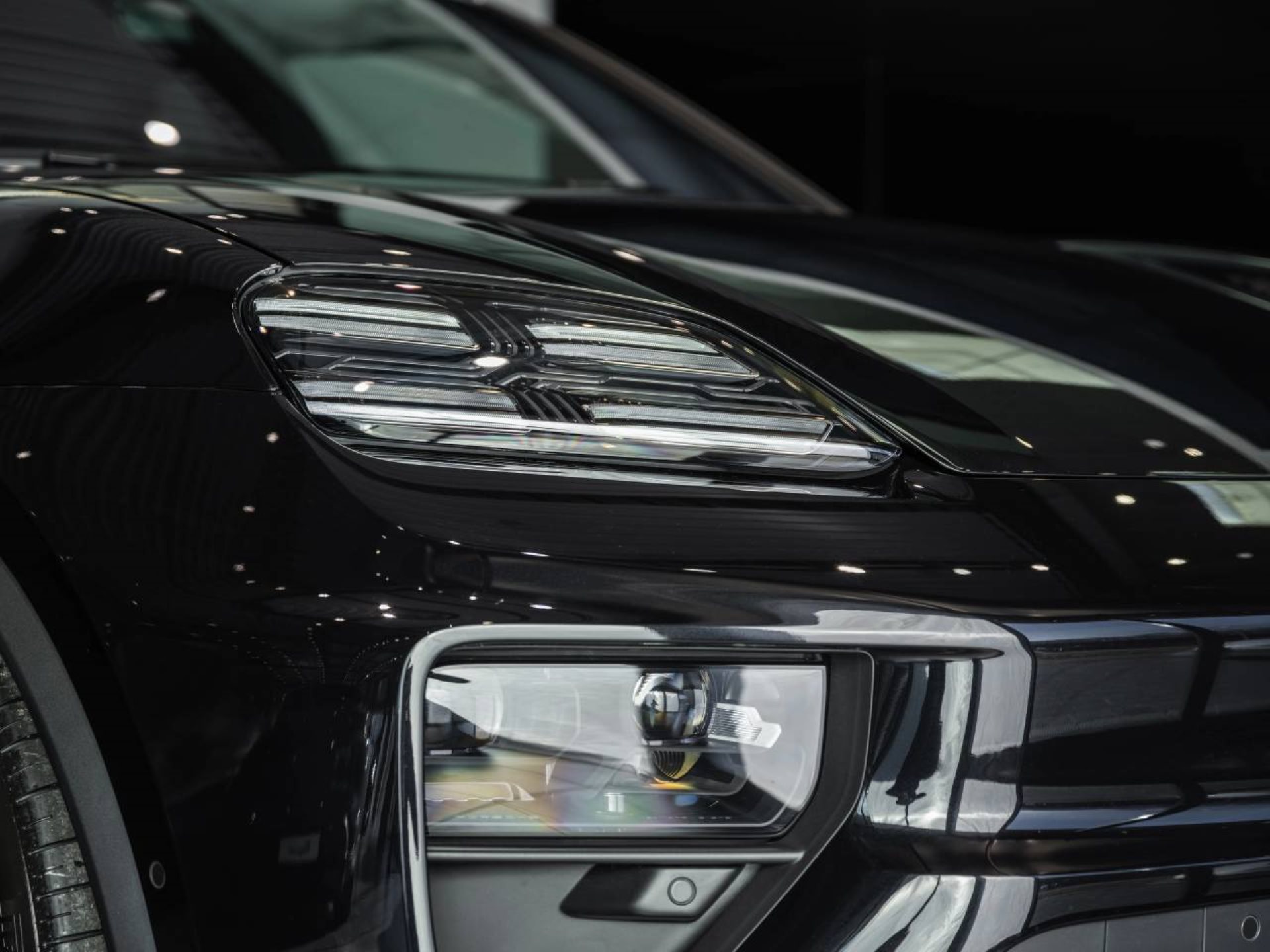 PORSCHE Macan 4-image-26
