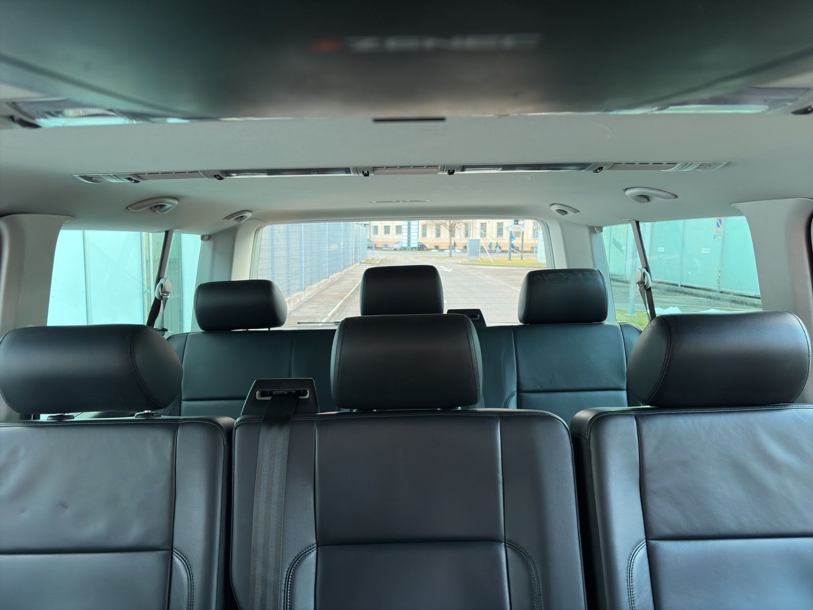 VW T6 Caravelle 2.0 Bi-TDI Highline 4Motion DSG LWB-image-17