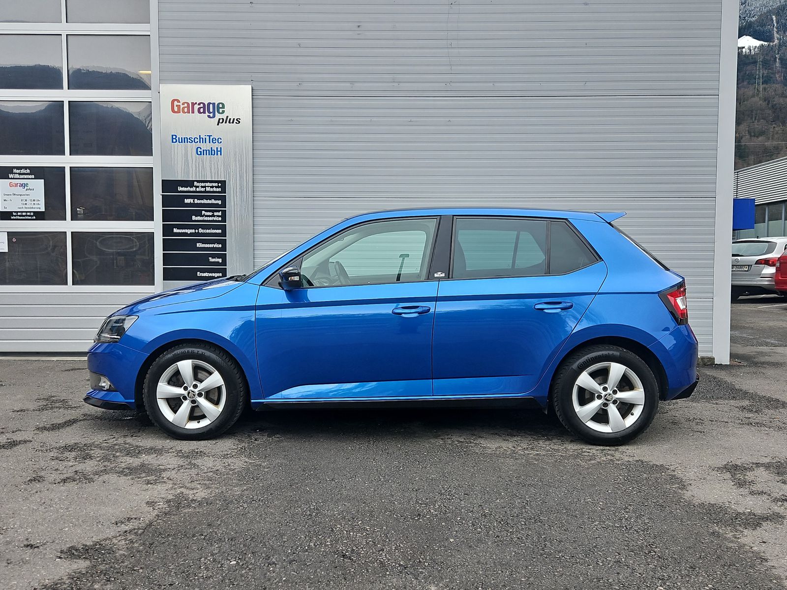 SKODA Fabia 1.0 TSI Monte Carlo DSG-showroom-element-1