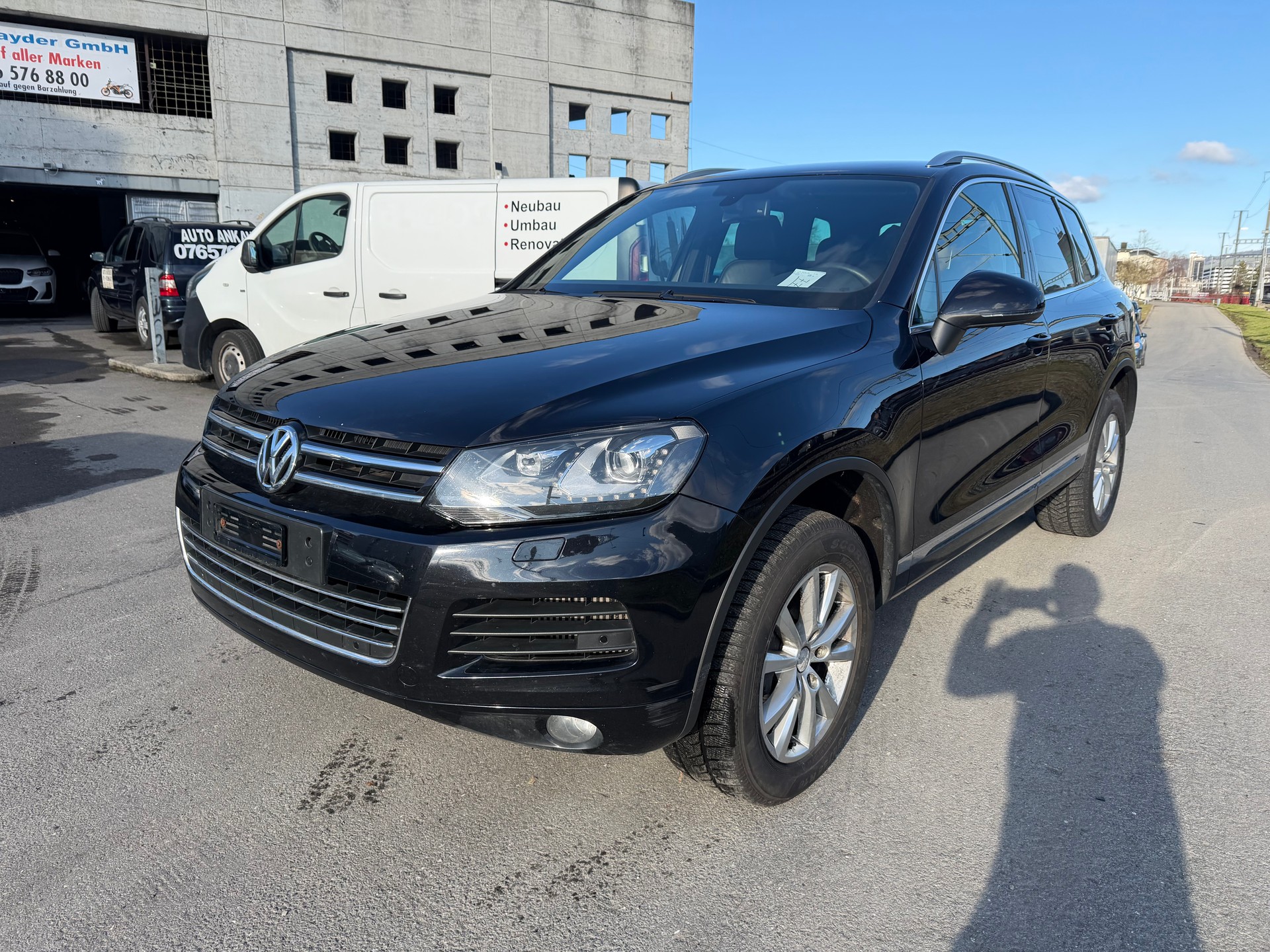 VW TOUAREG-image-1