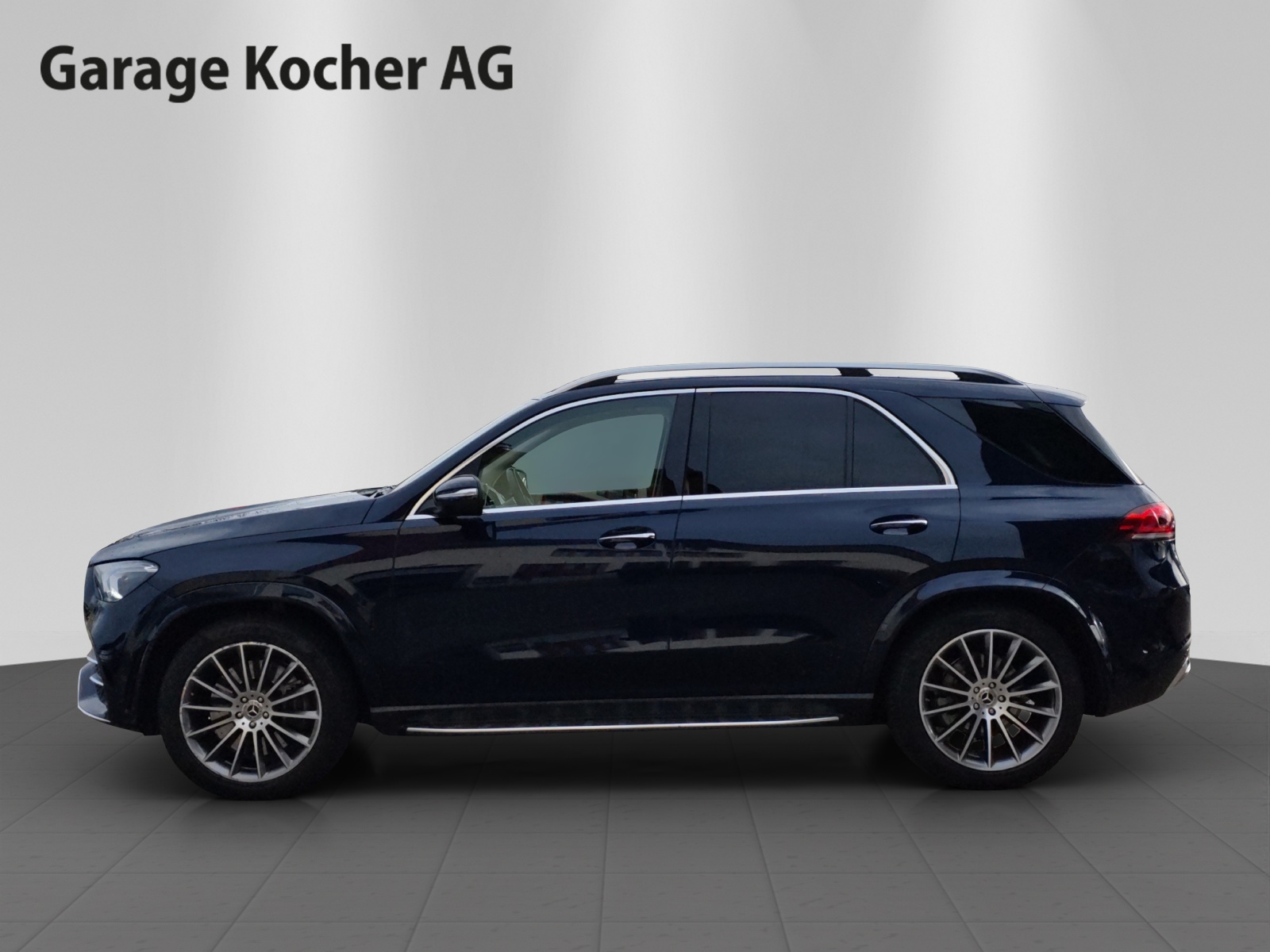 MERCEDES-BENZ GLE 580 4Matic AMG Line 9G-Tronic-showroom-element-2