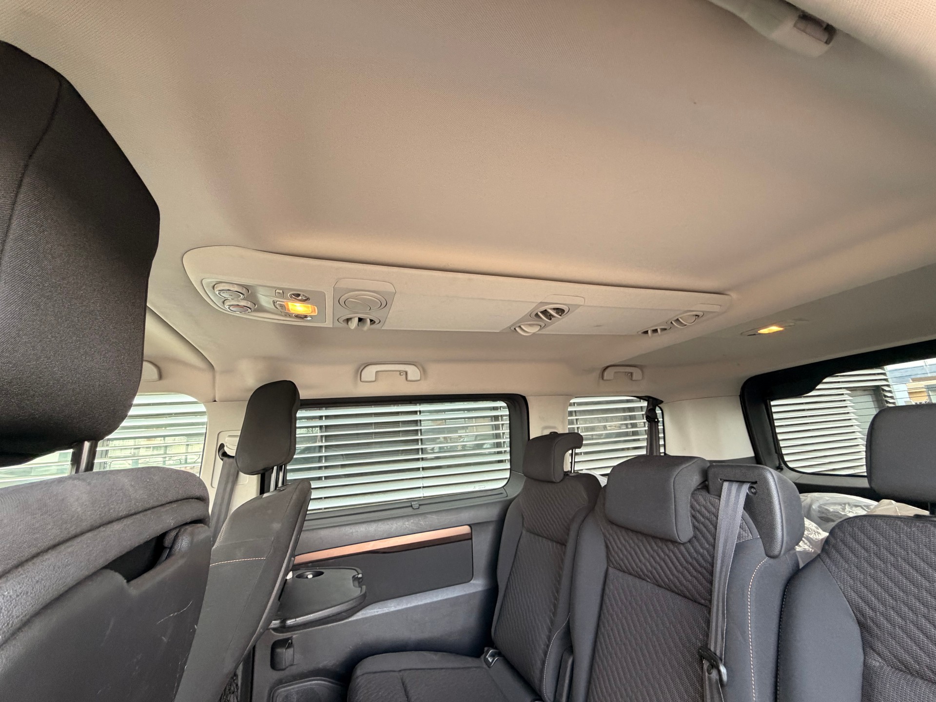 TOYOTA Proace Verso 2.0 D-4D VIP L1 Automatic 8 pLATZ-image-8