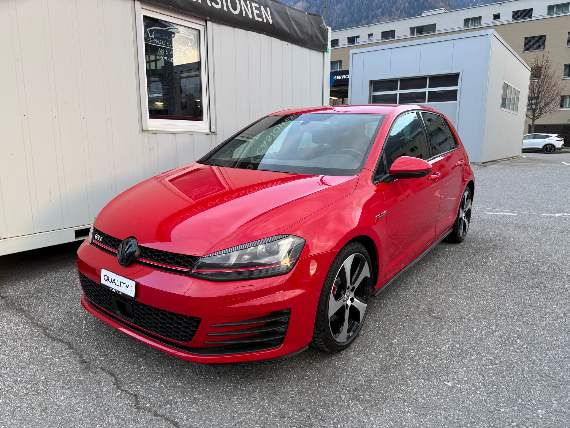 VW Golf 2.0 TSI GTI DSG *FRISCH AB MFK* ALU* XENON*DOTZ 19" ALU*-image-9